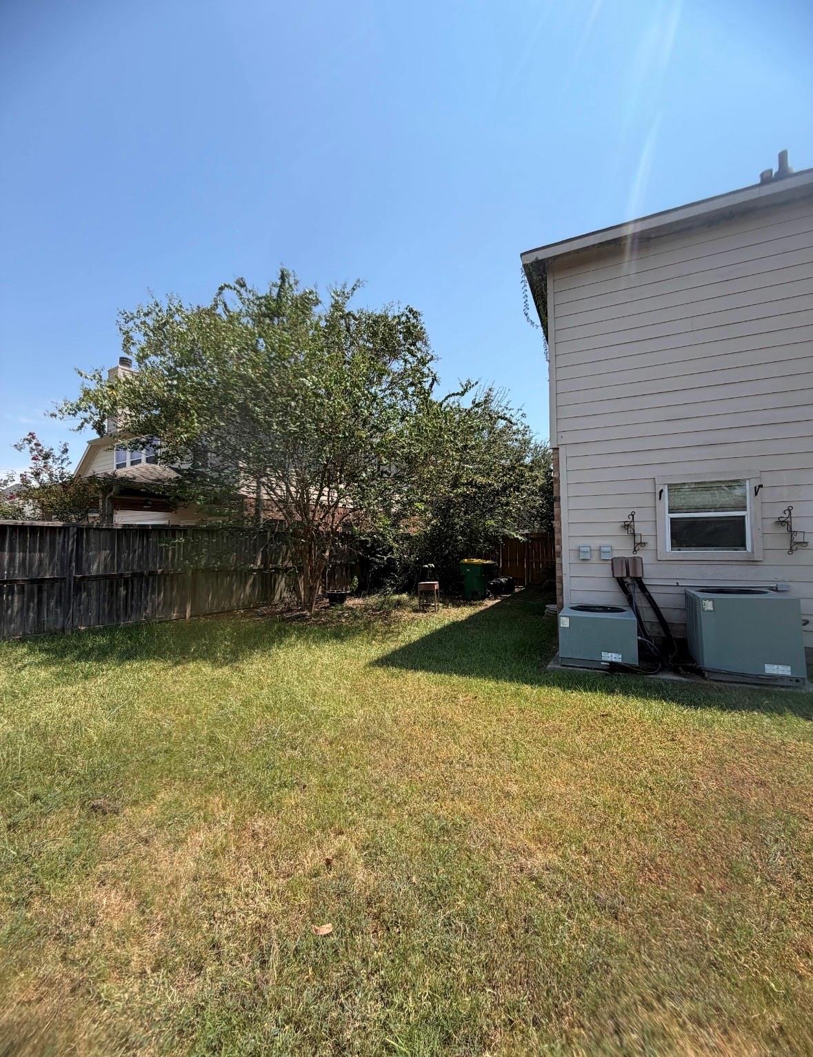 9907 Lynnwood Drive