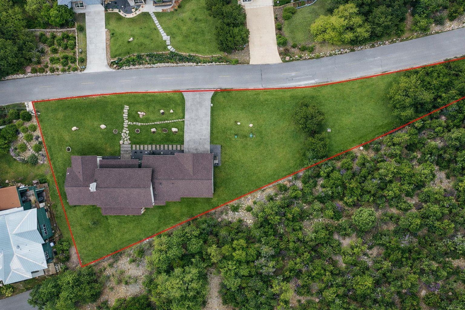 913 Larkhall DR