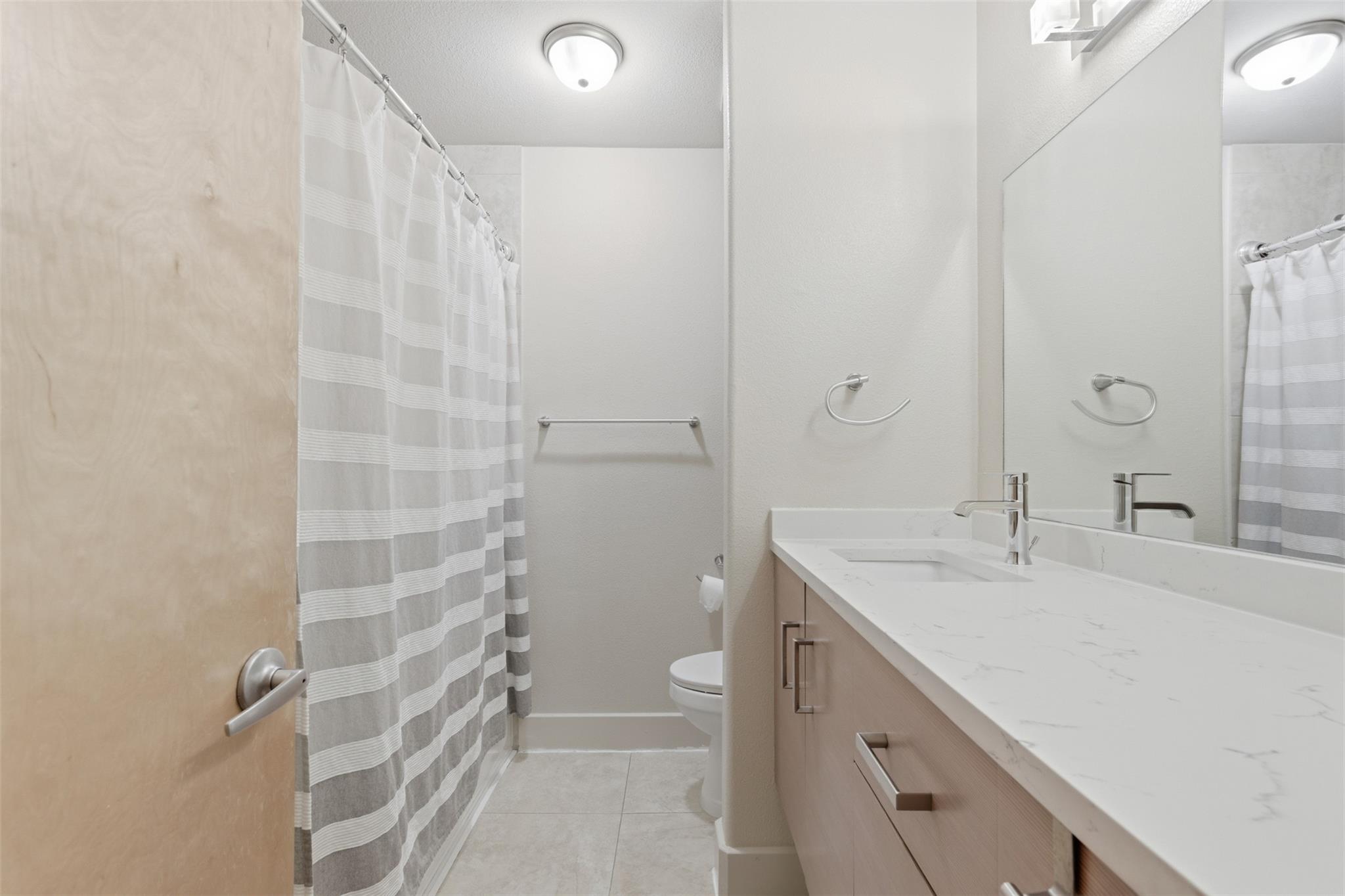 1101 Grove BLVD # 201
