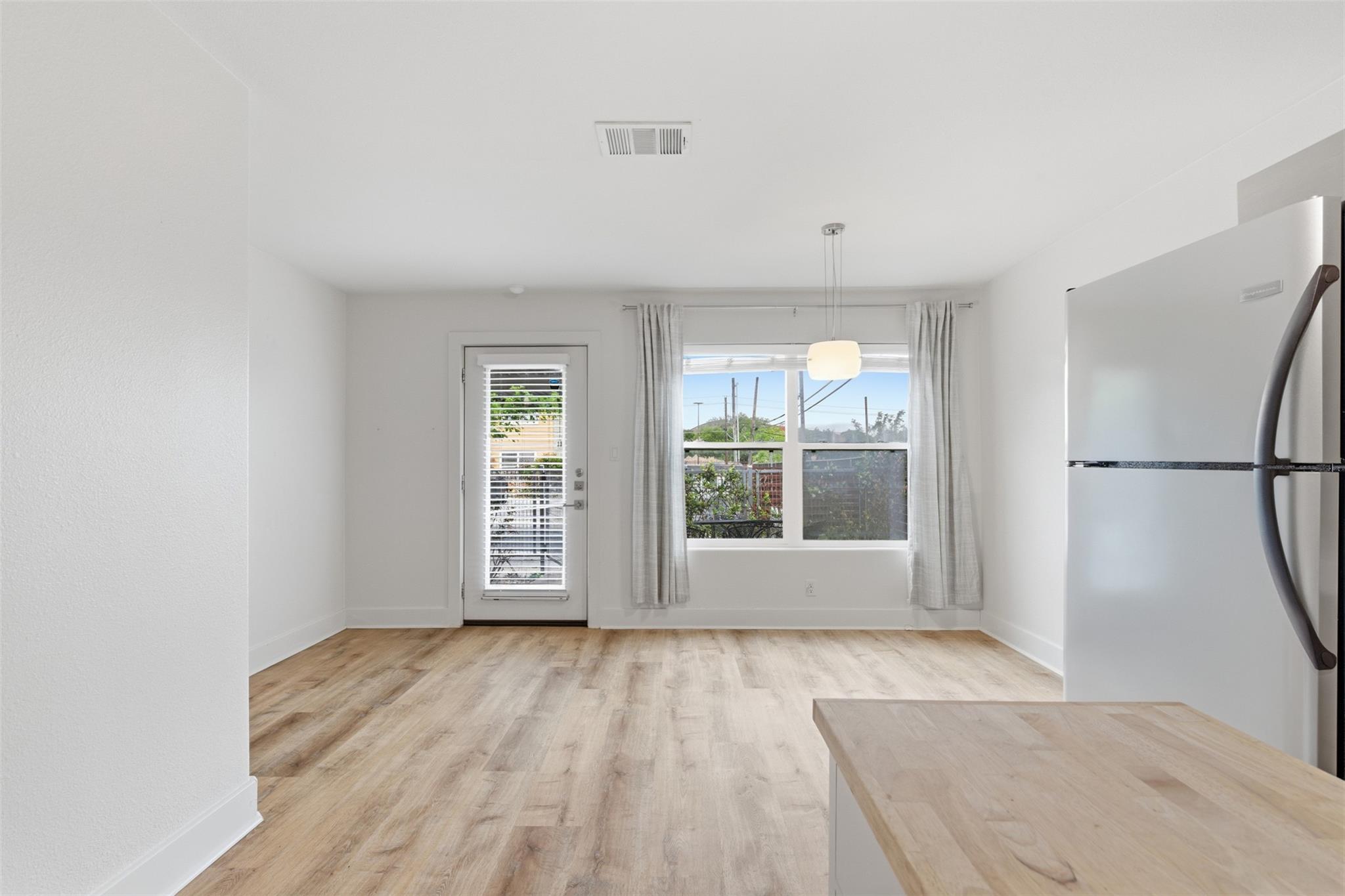 1101 Grove BLVD # 201