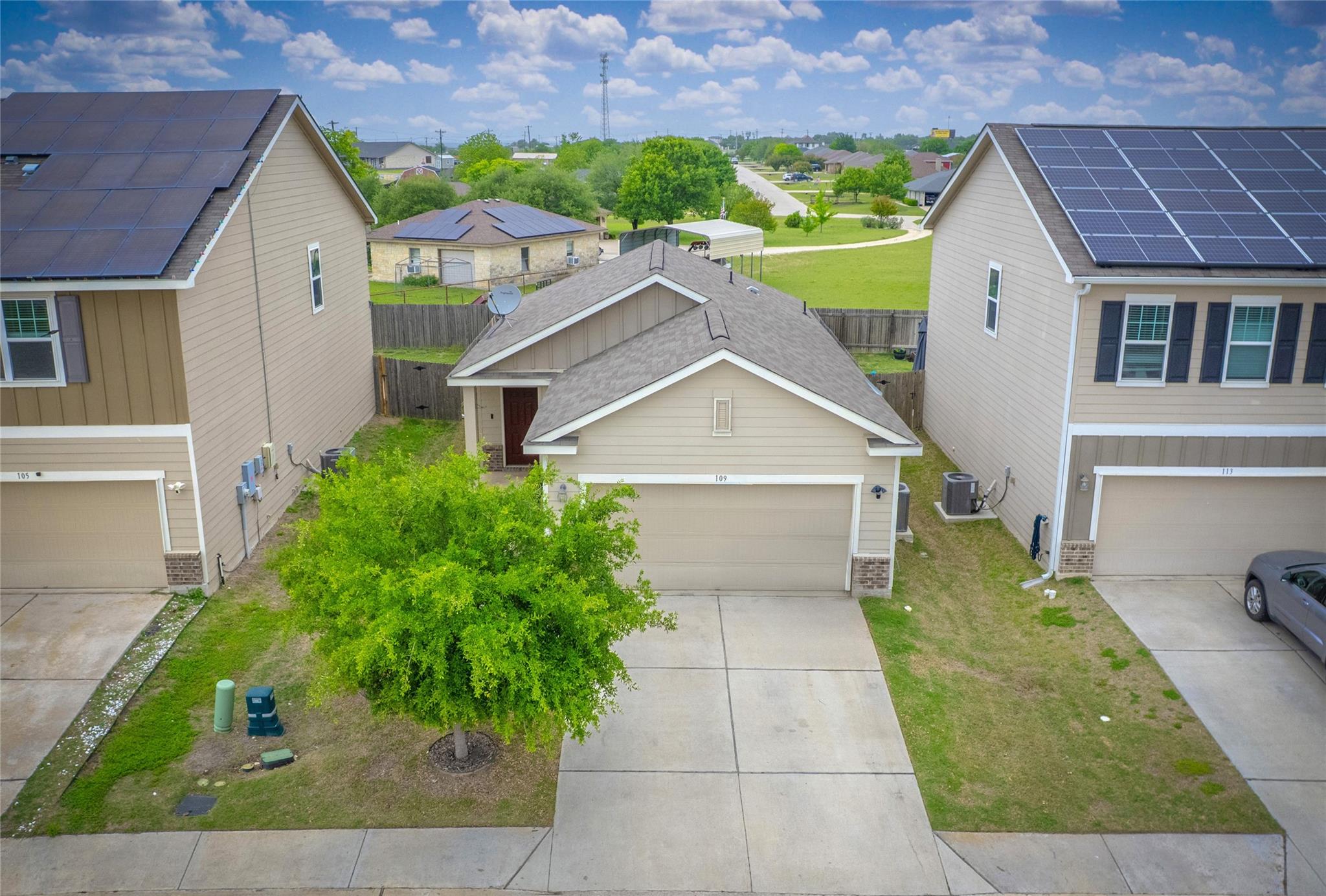 109 Rainey DR