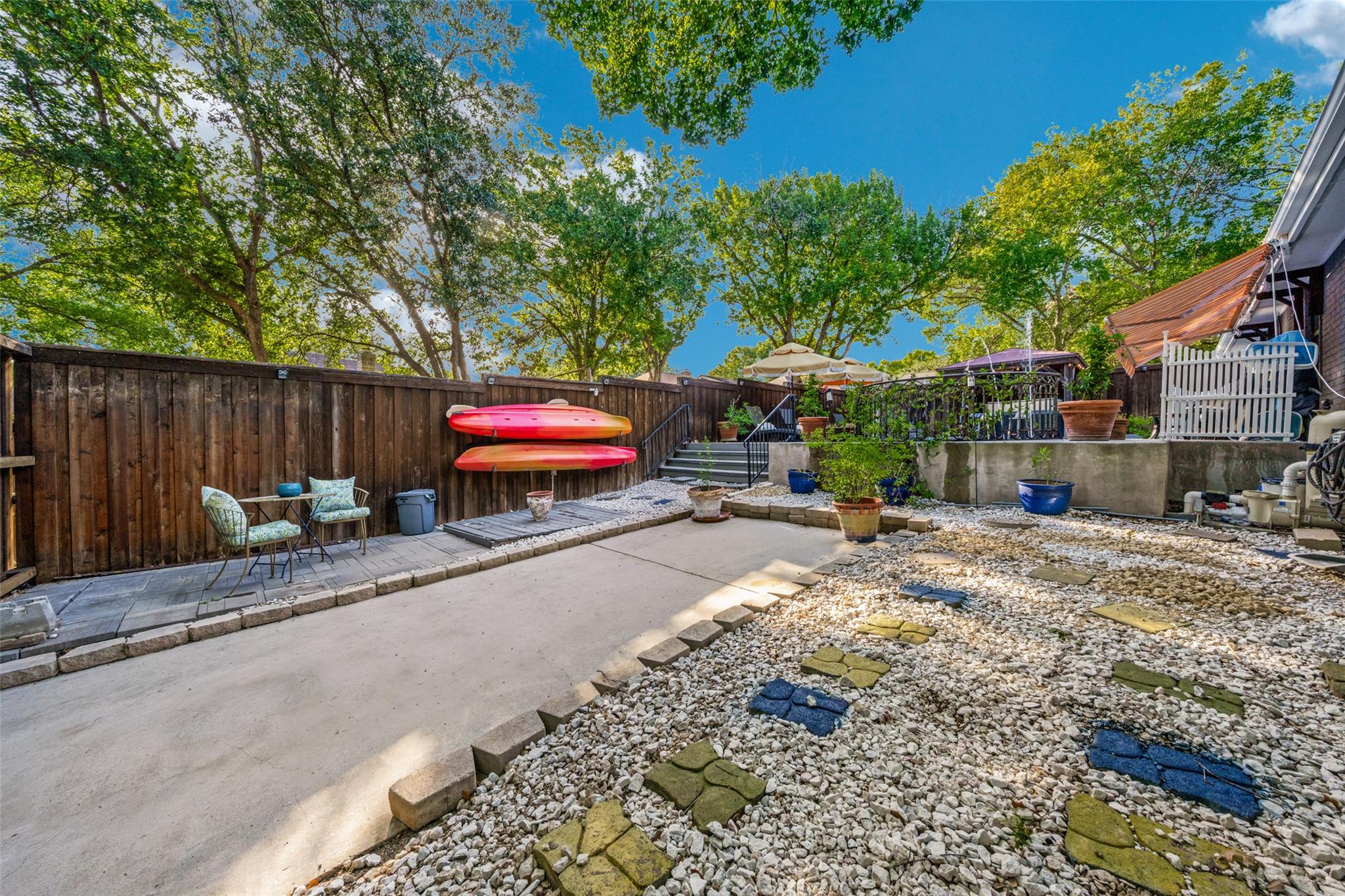 1933 Squire Circle CIR