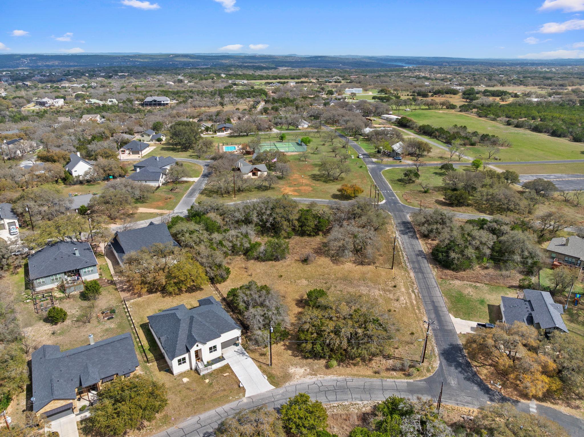 204 Bedford (Lot 266) DR