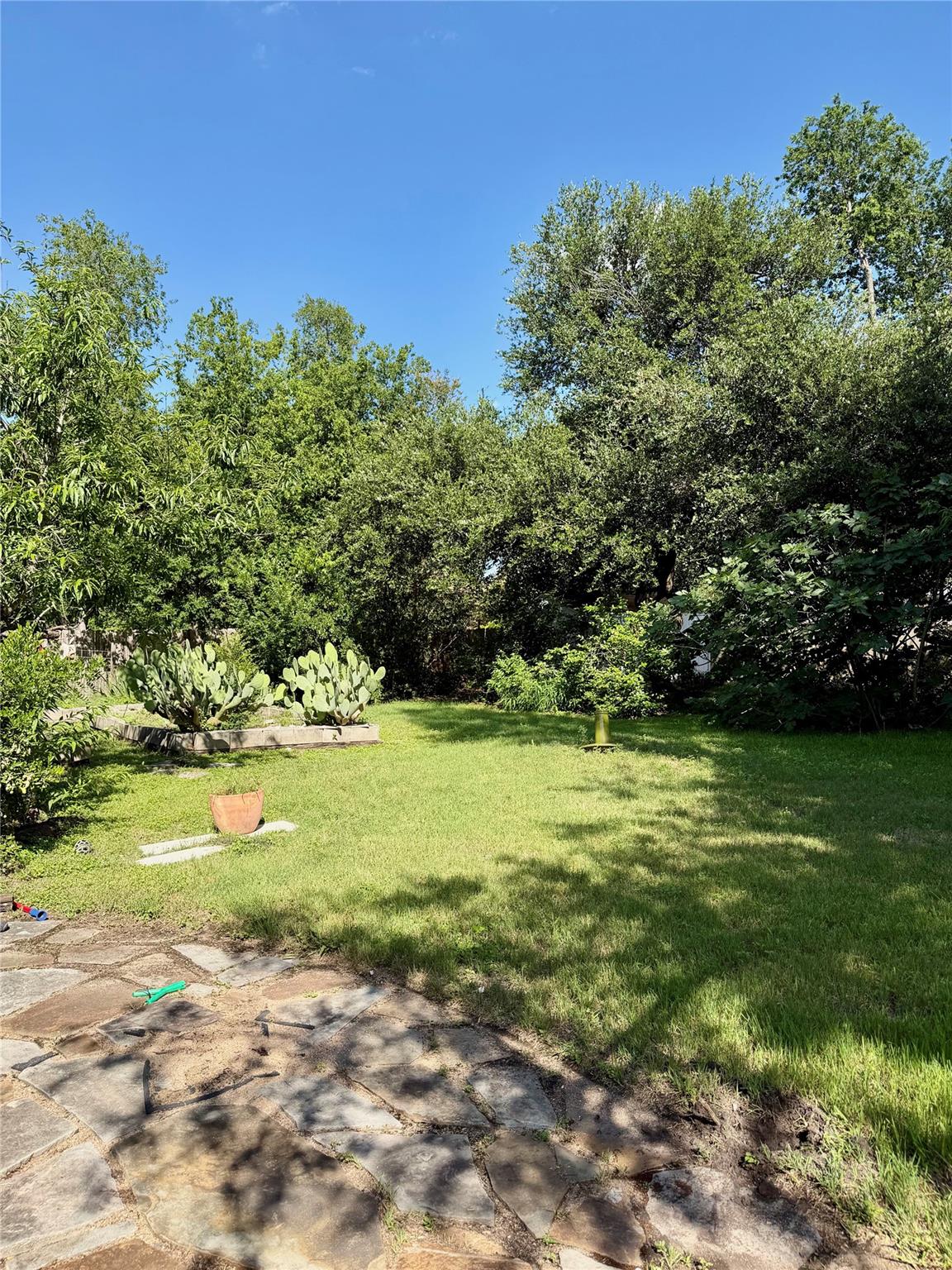 9511 Meadowheath DR
