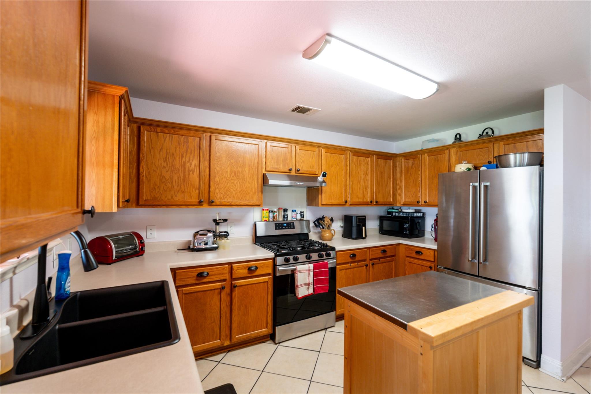 1005 Doras DR