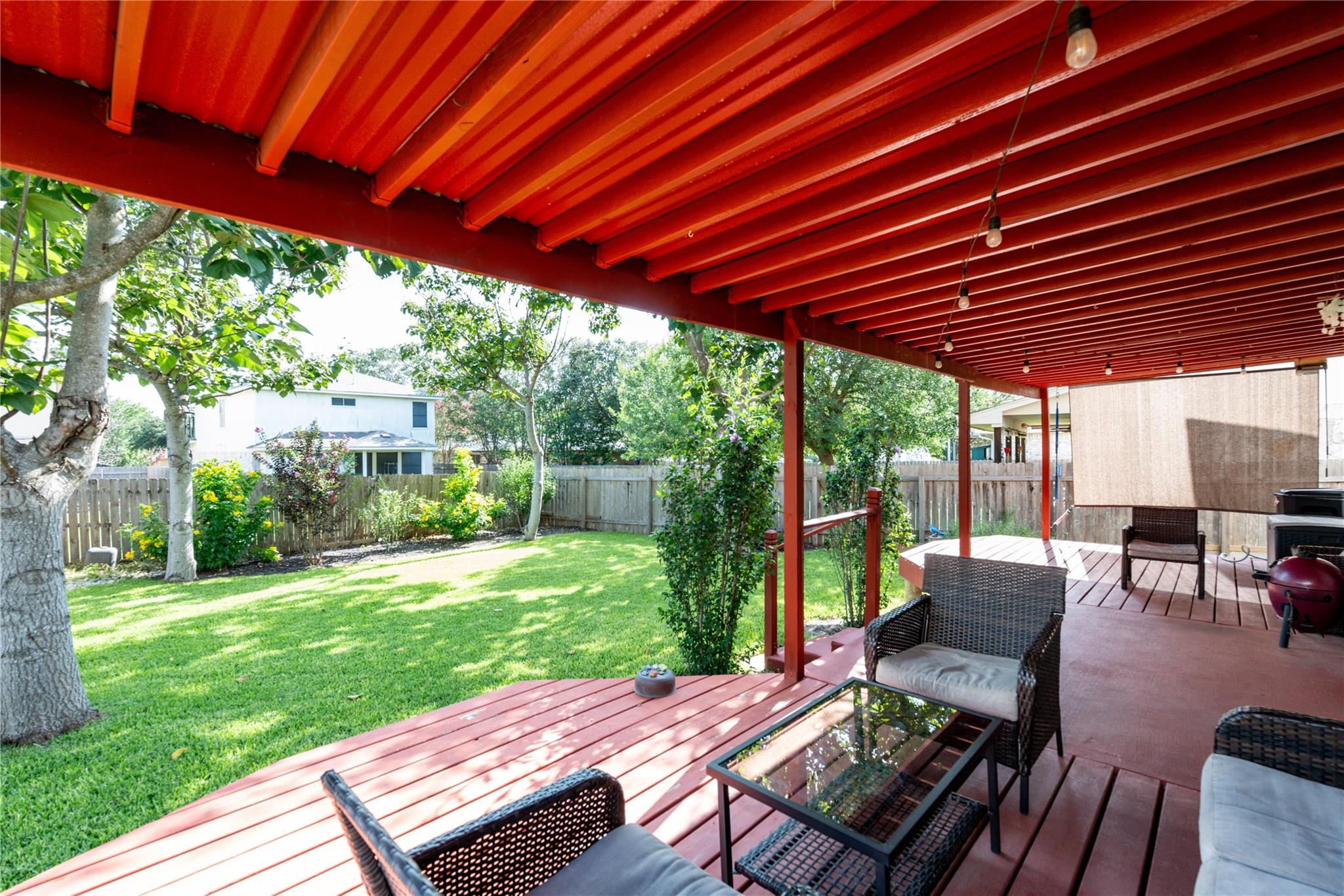 1005 Doras DR