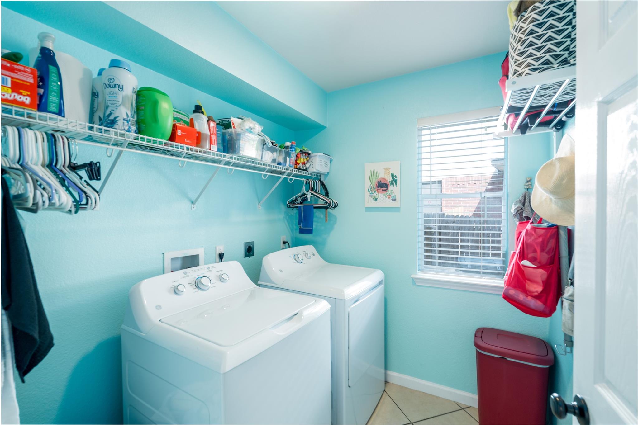 1005 Doras DR