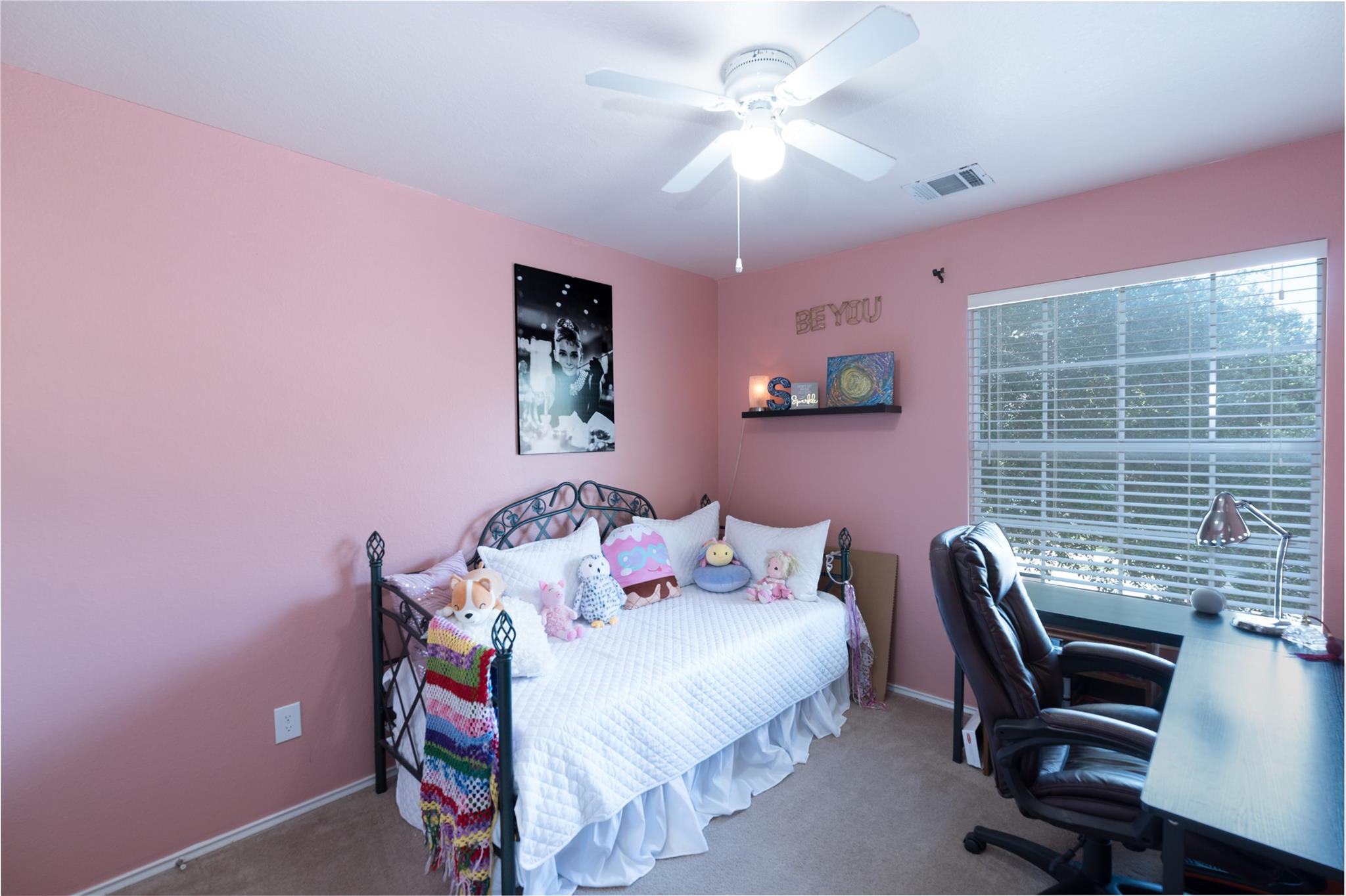 1005 Doras DR