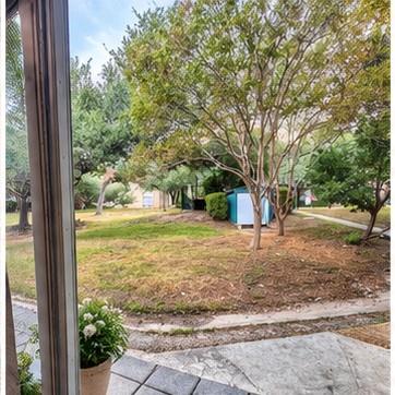5332 Balcones DR # D