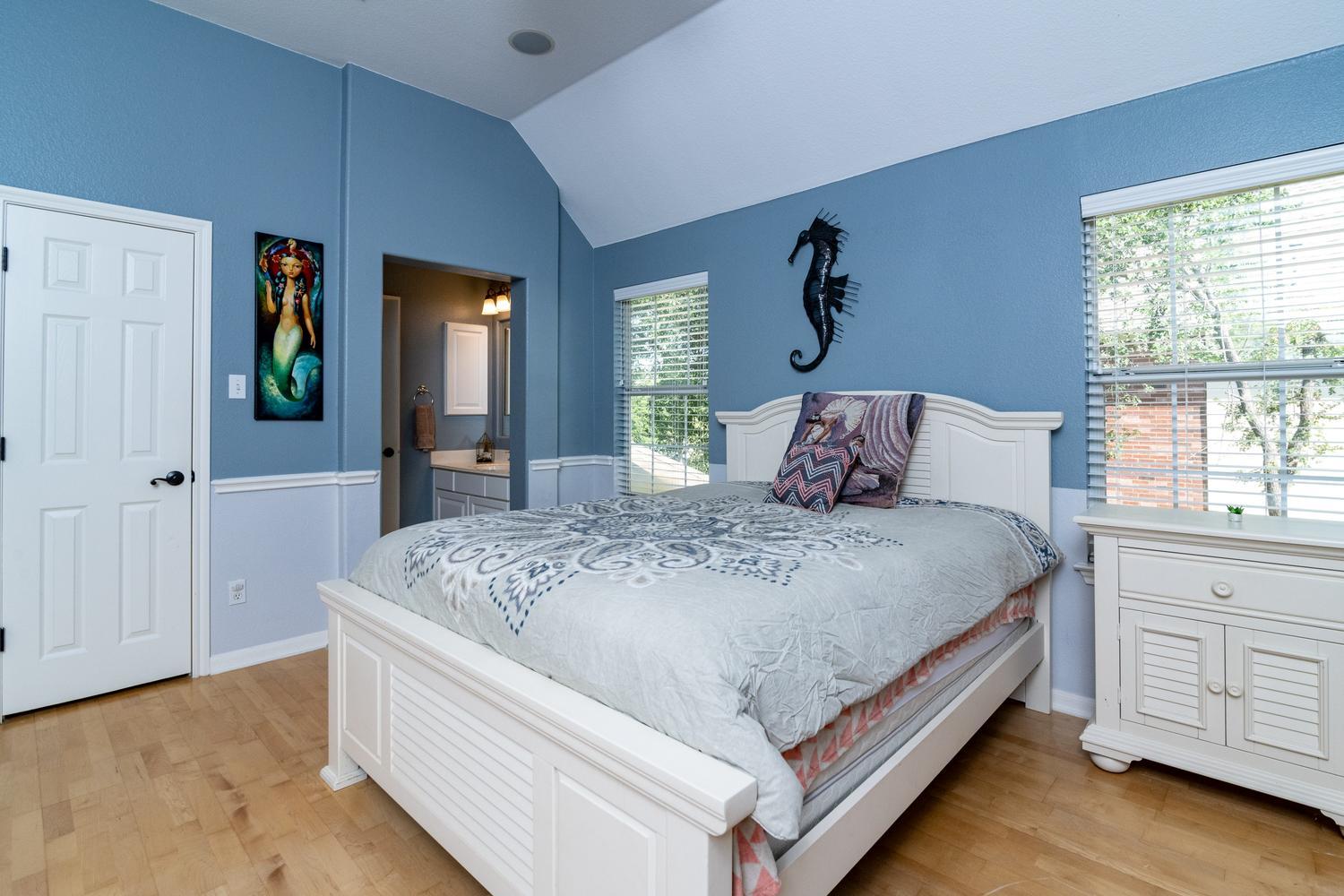 2701 Covington PL