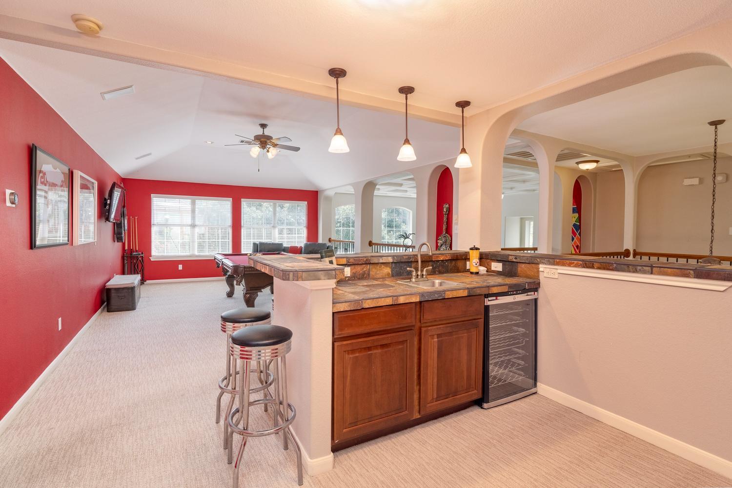 2701 Covington PL