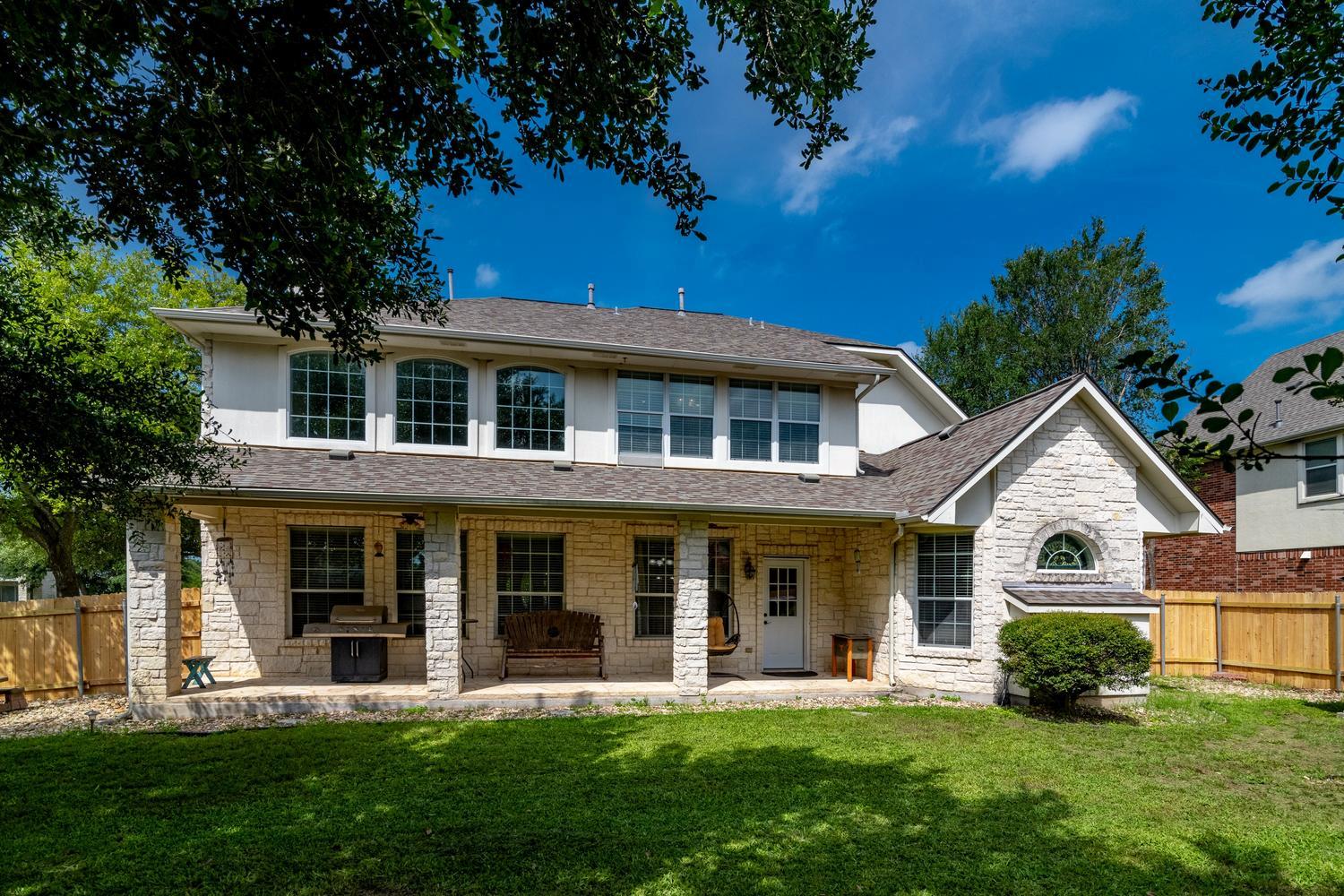 2701 Covington PL