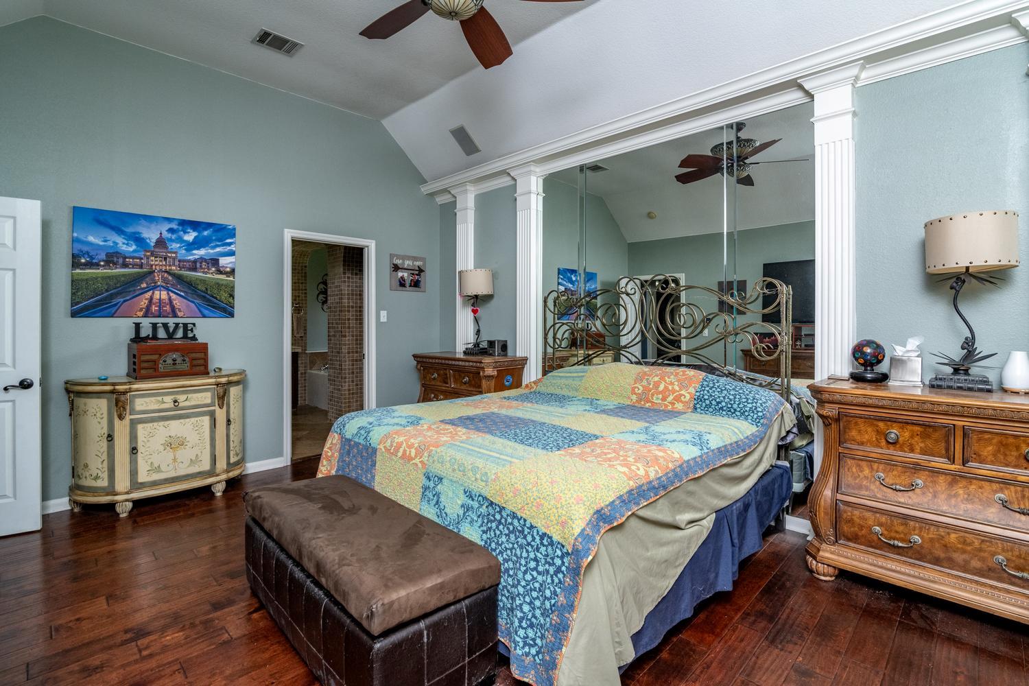 2701 Covington PL