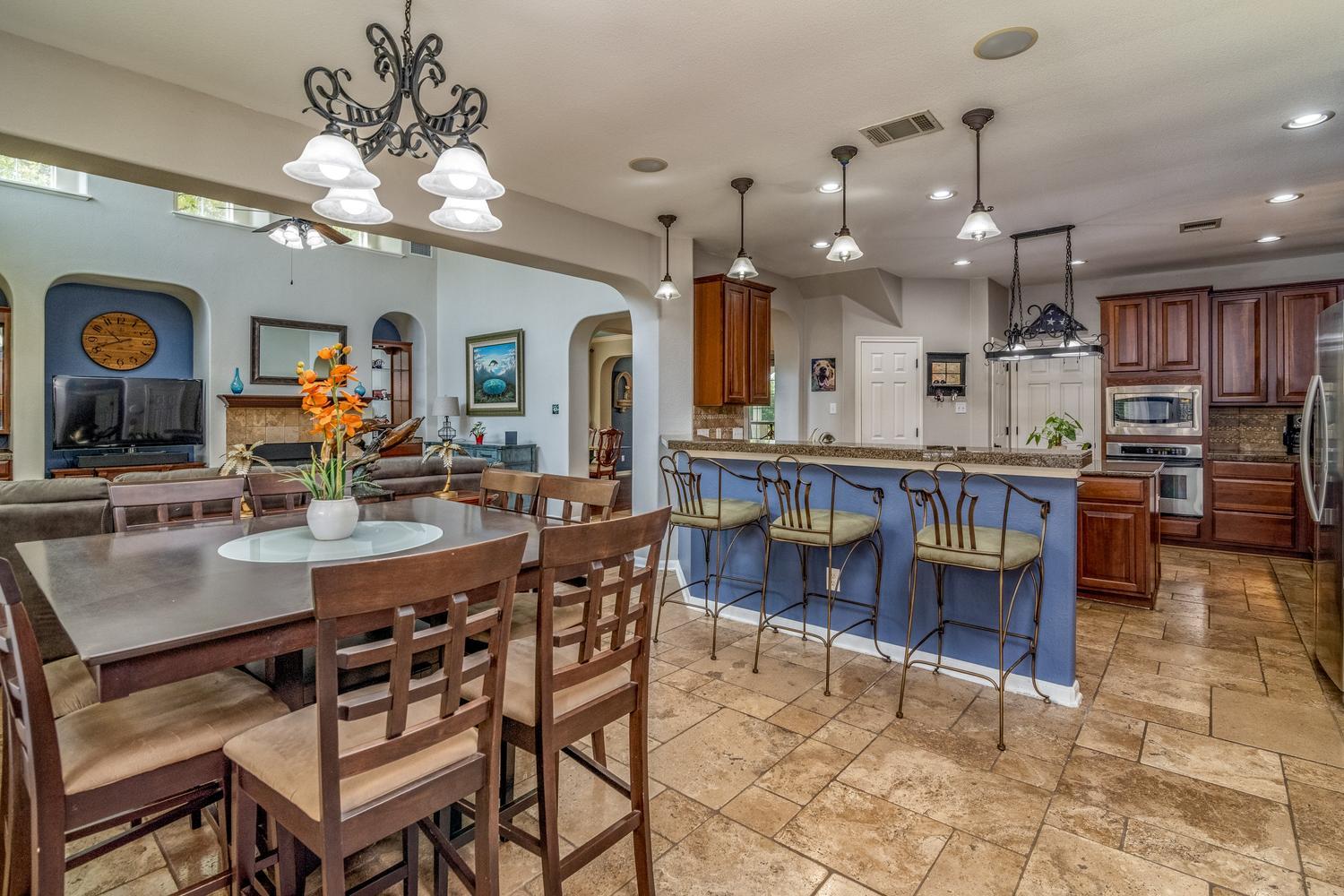 2701 Covington PL
