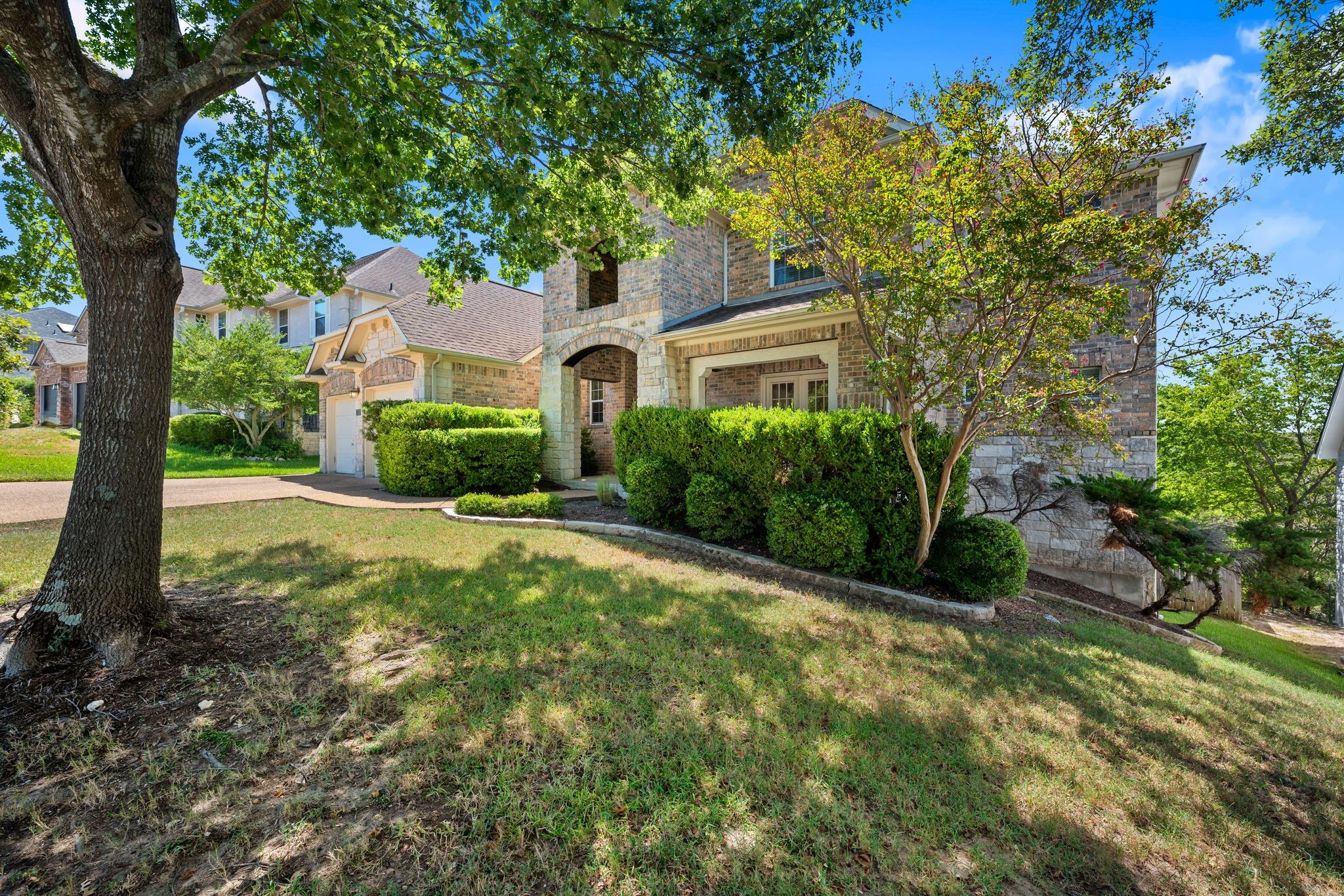 6819 Chalk Hill DR