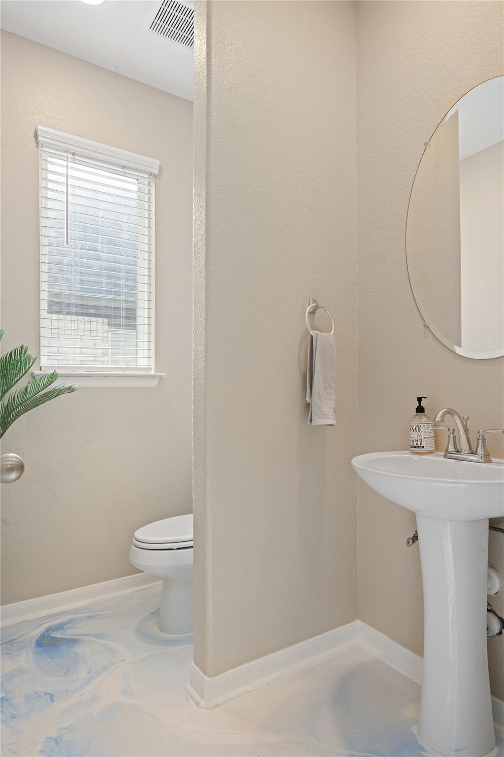 241 Oleander LOOP