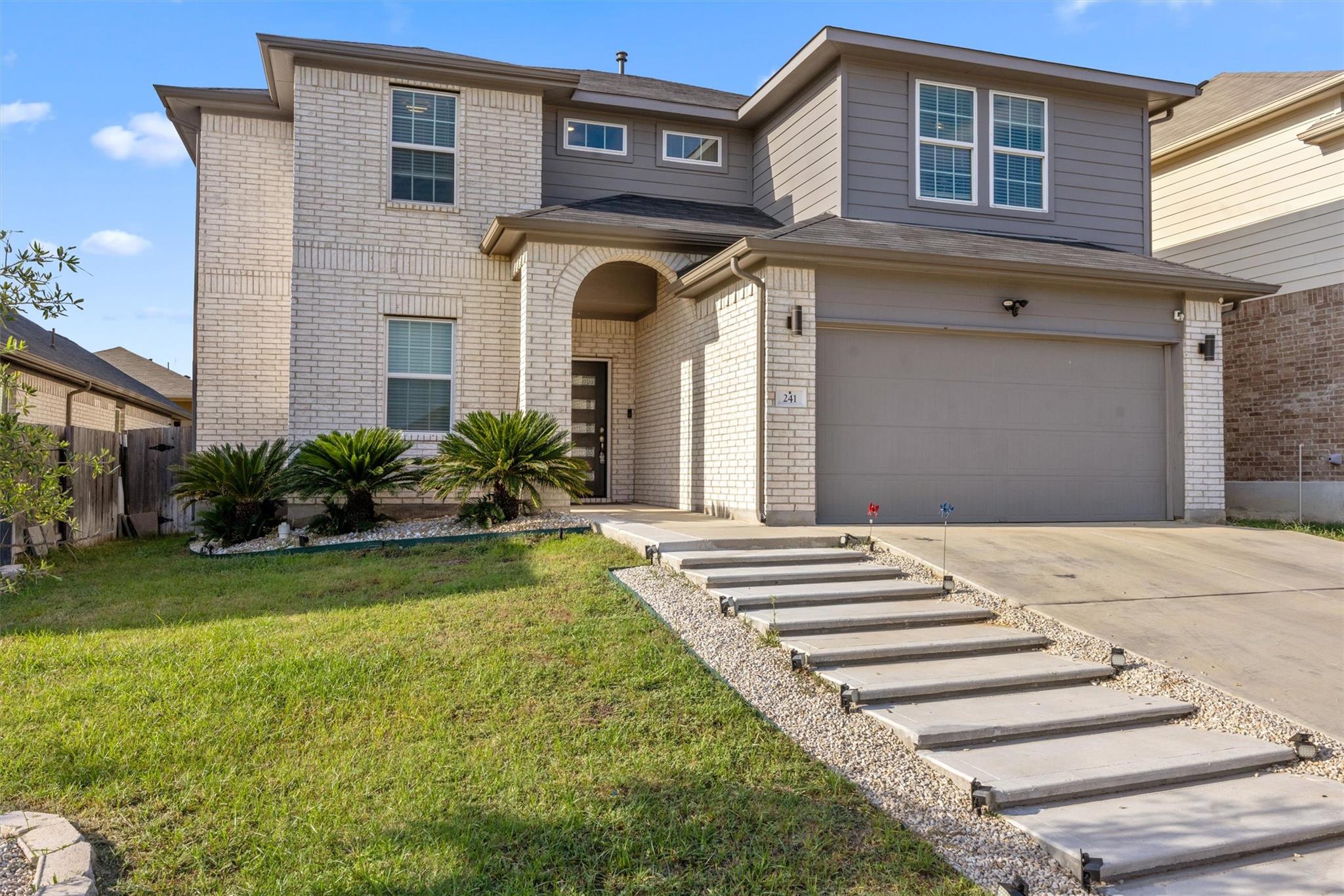 241 Oleander LOOP