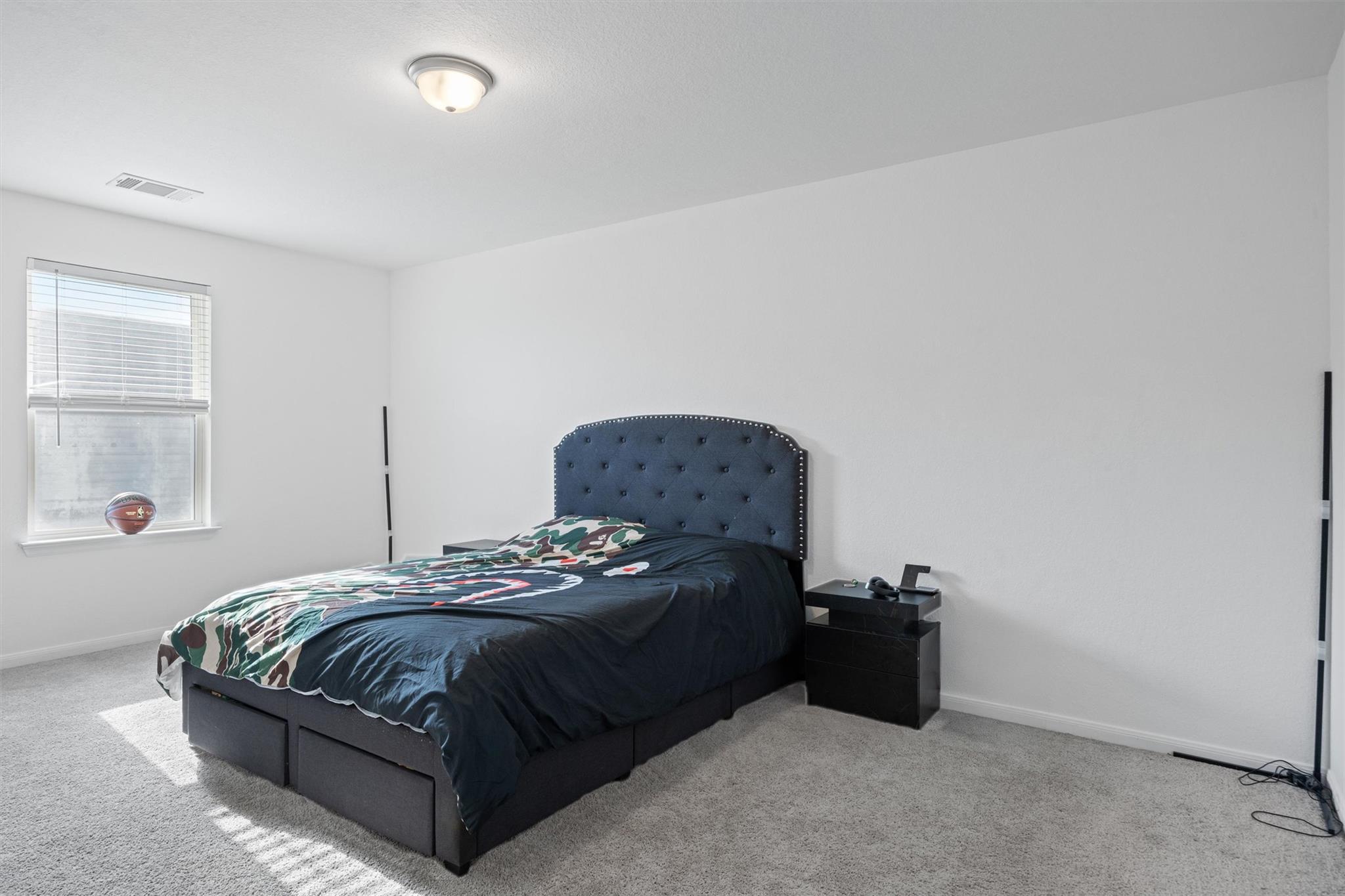 241 Oleander LOOP