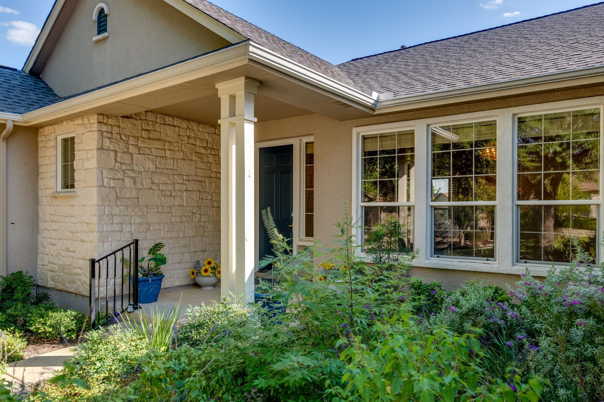 107 Lantana DR