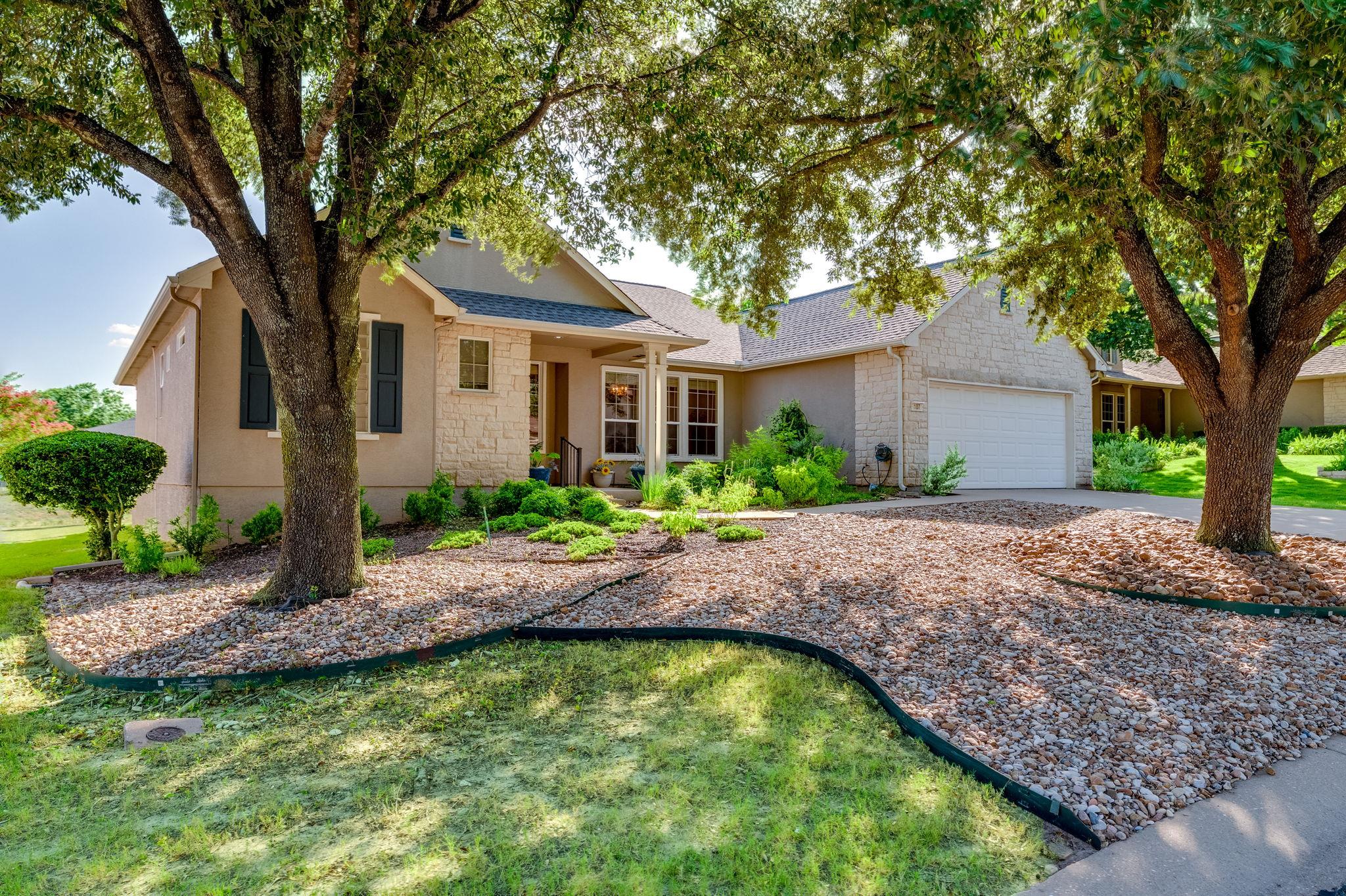 107 Lantana DR