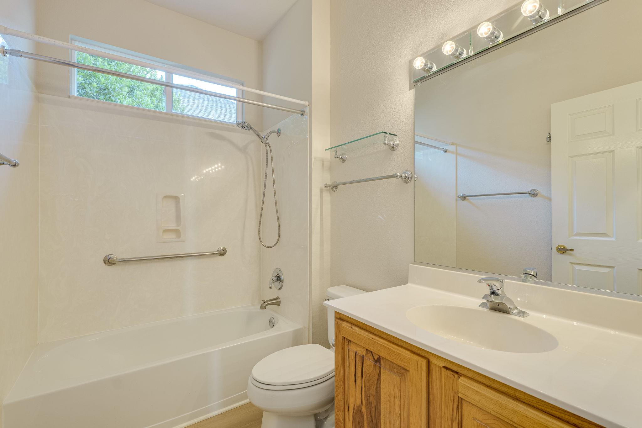 107 Lantana DR