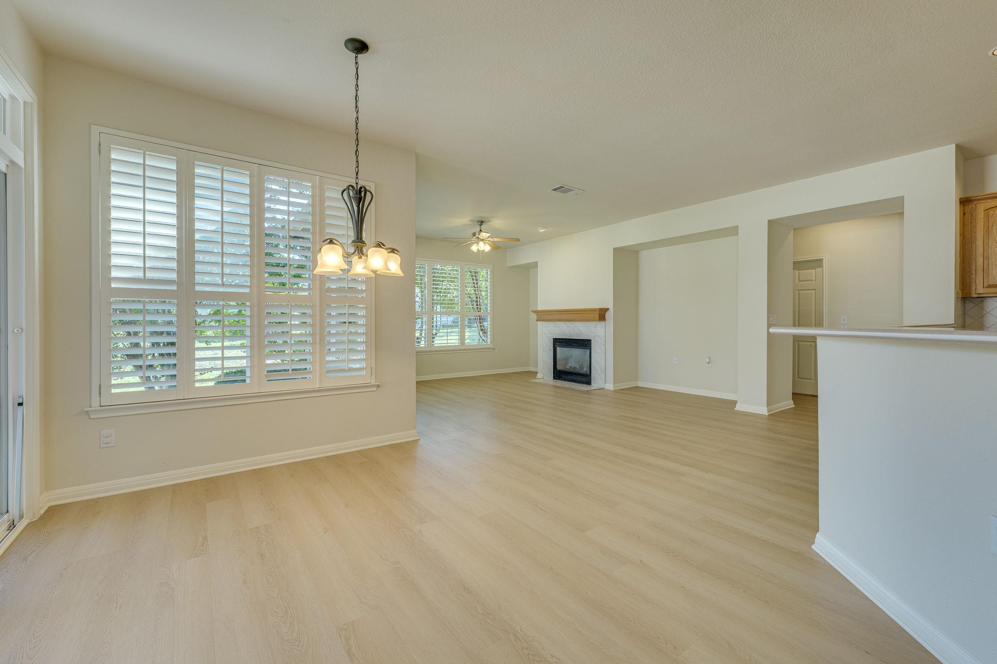 107 Lantana DR