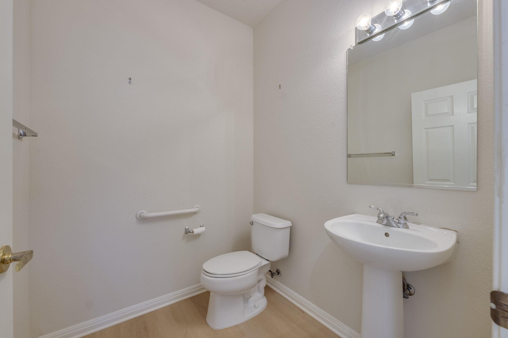 107 Lantana DR