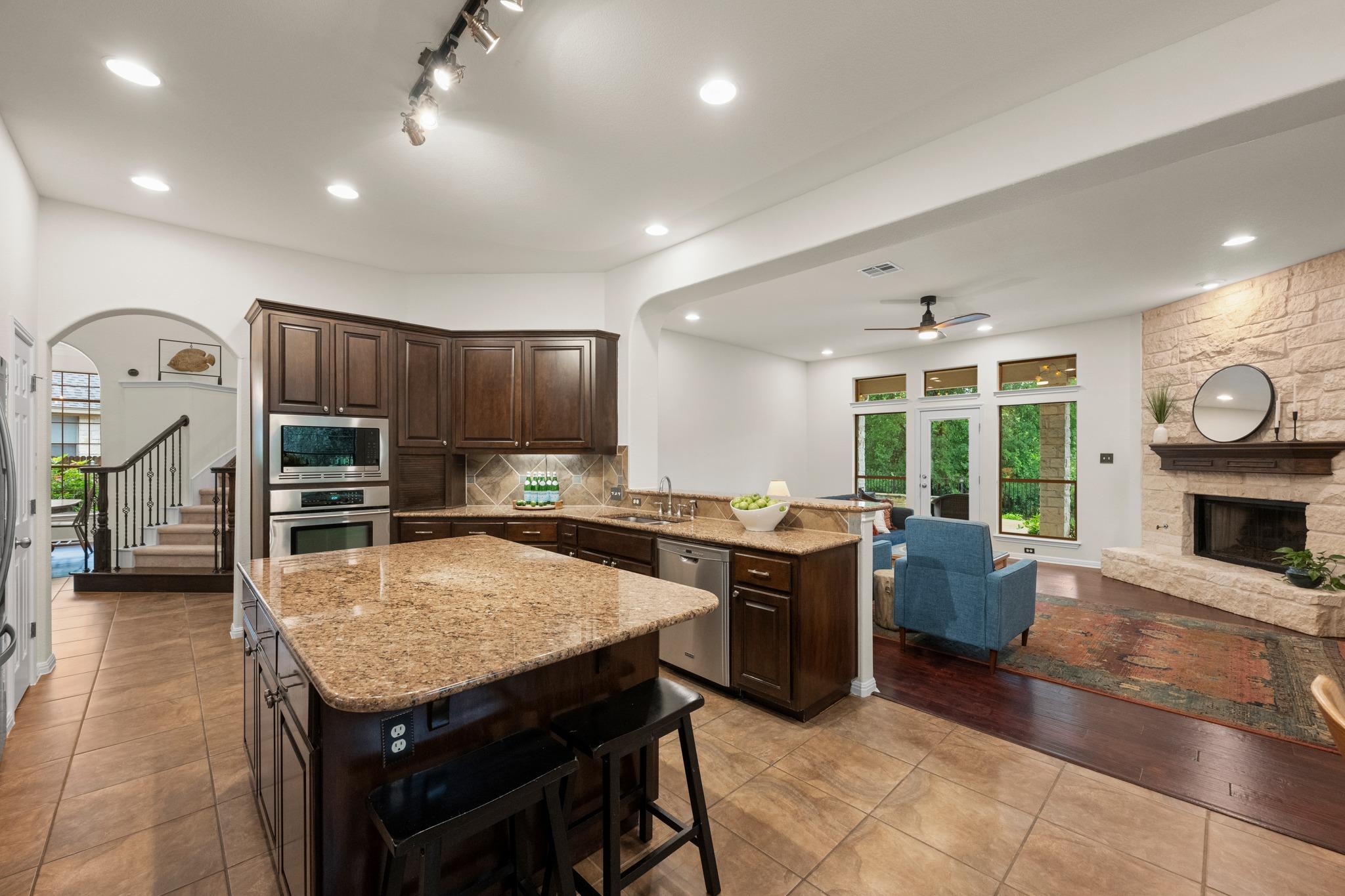 11704 Via Grande DR