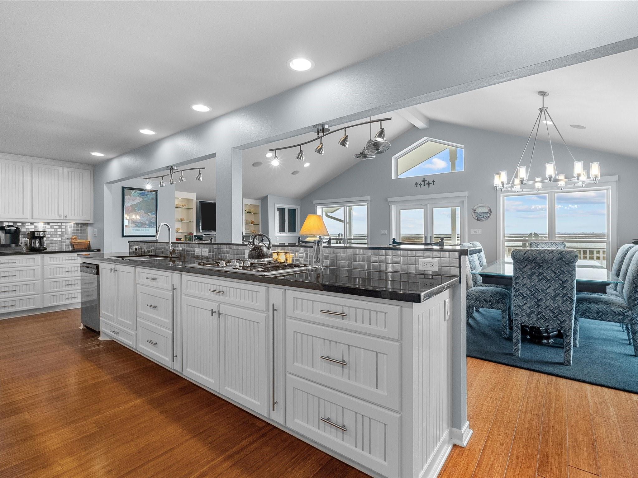 4231 Jolly Roger Road