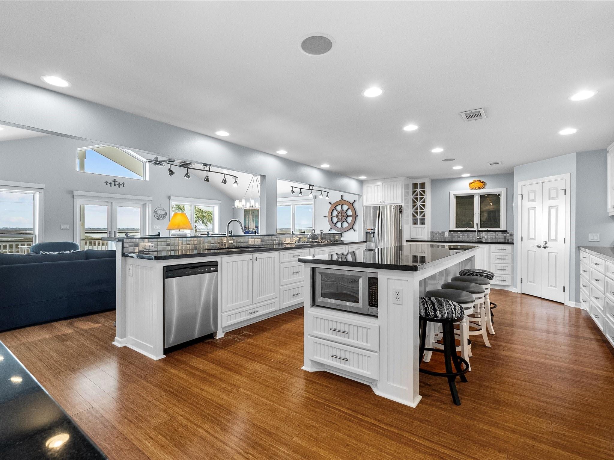 4231 Jolly Roger Road