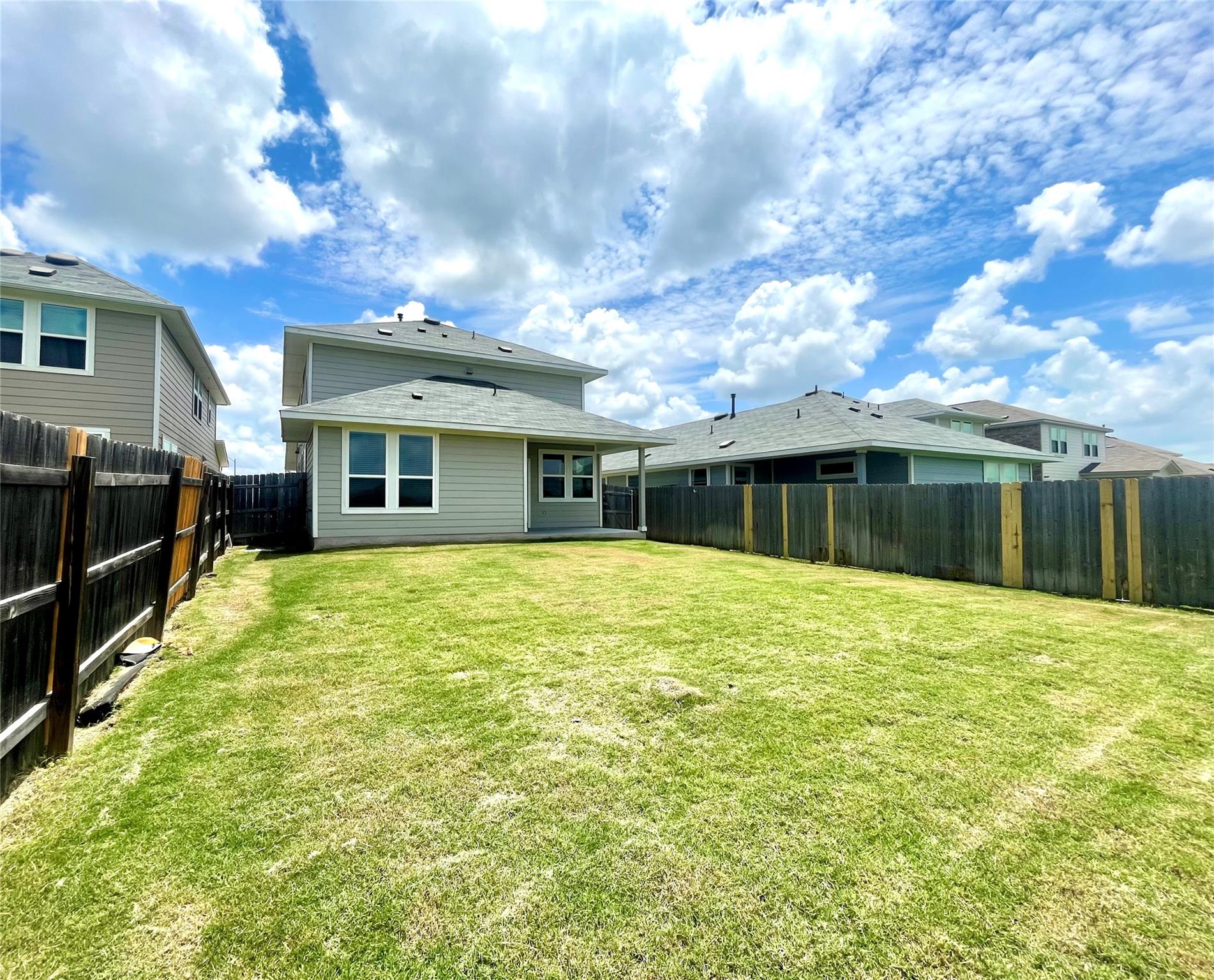 6701 Wolf Pack DR