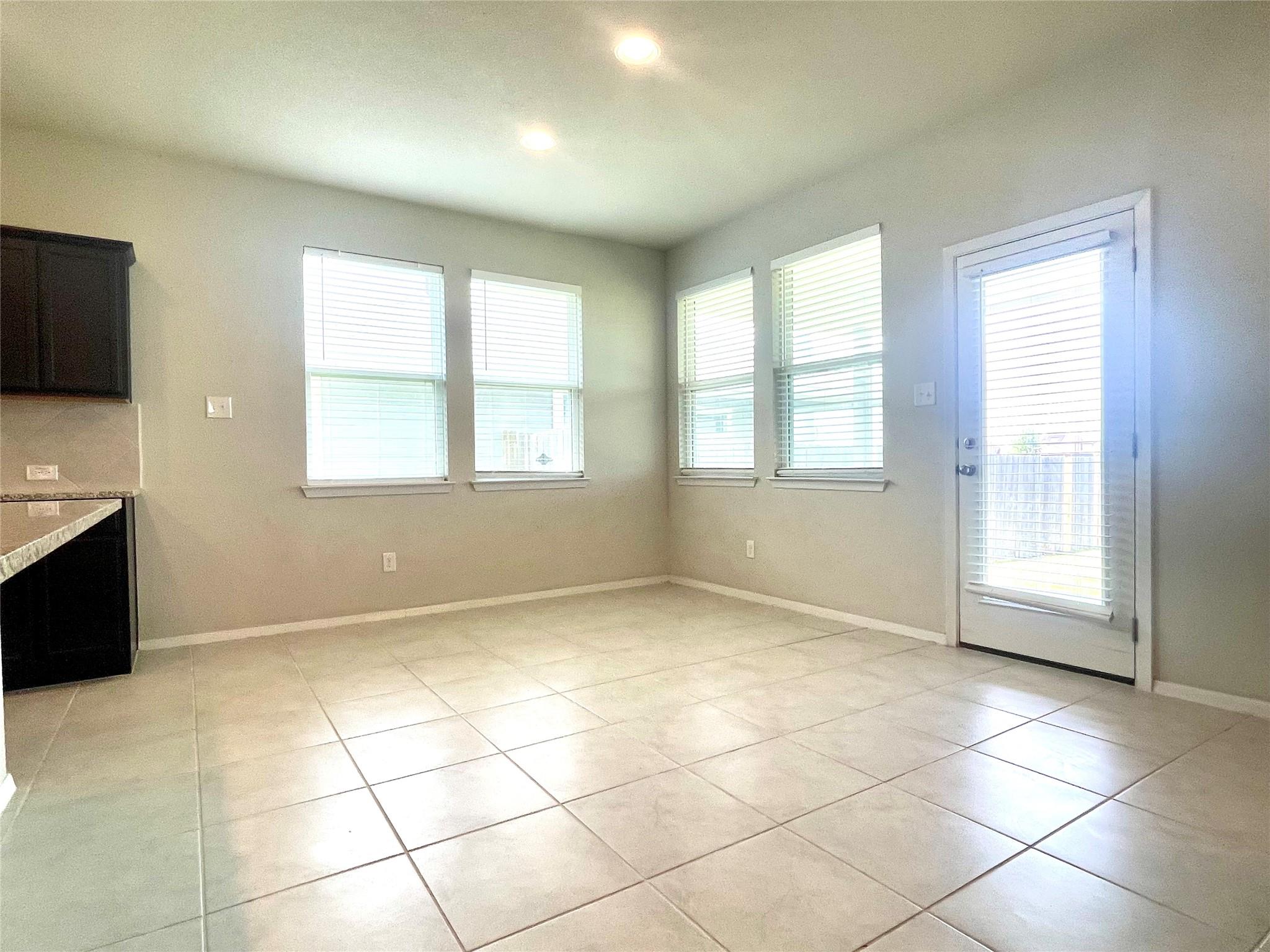 6701 Wolf Pack DR