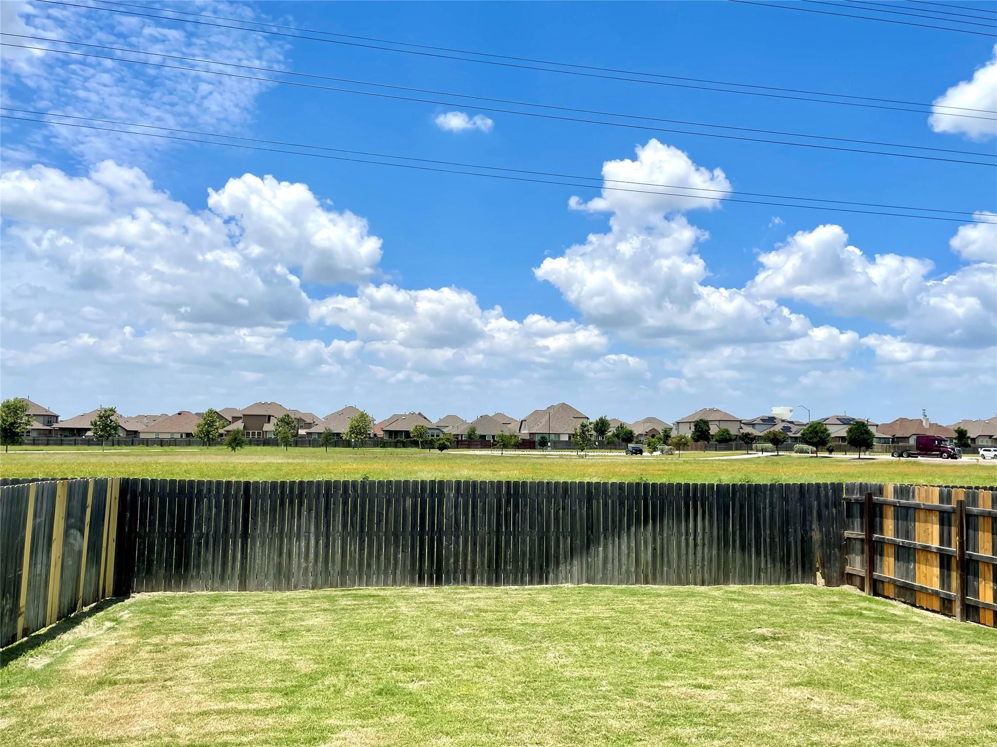 6701 Wolf Pack DR