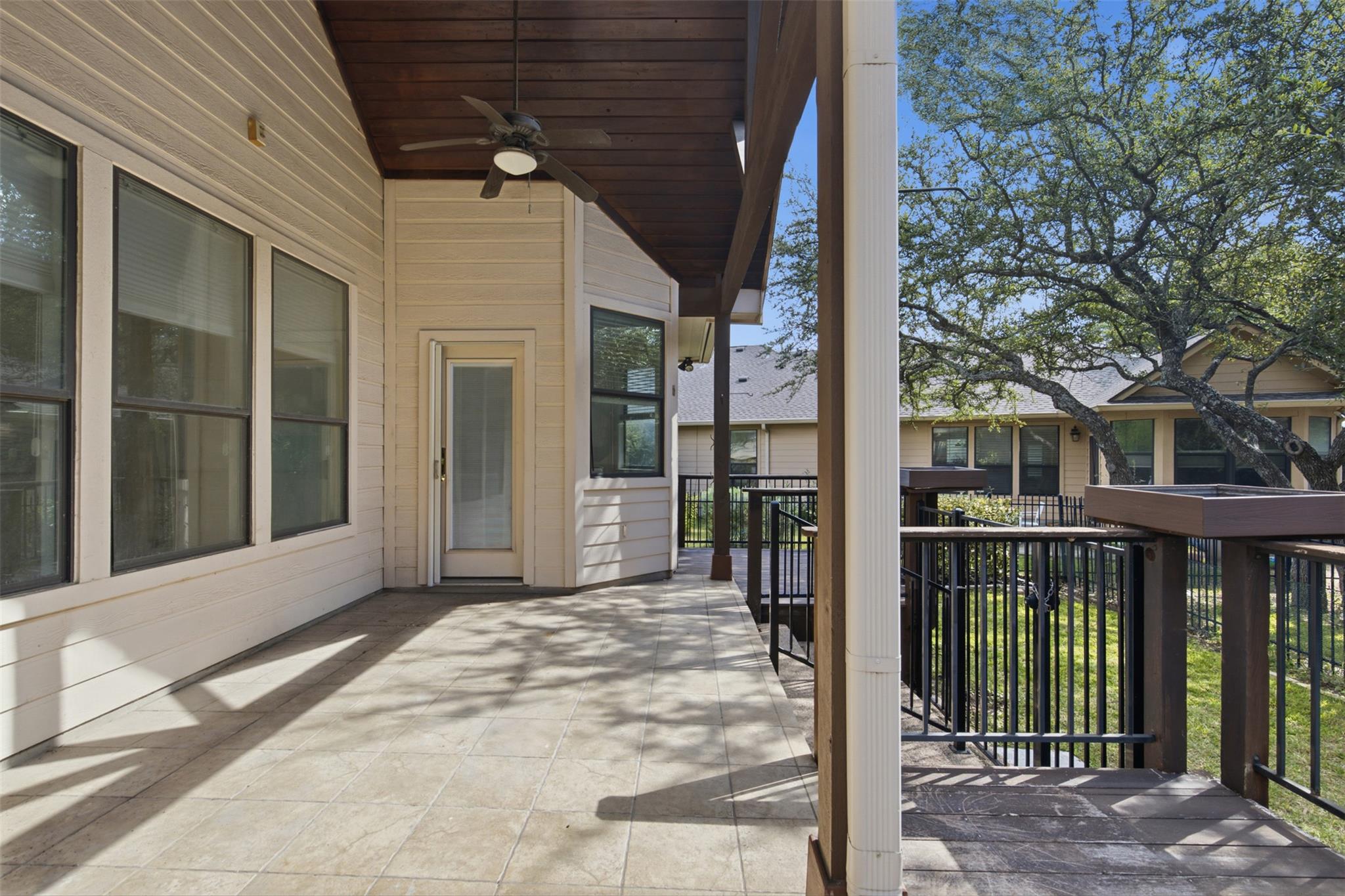 4201 Wild Iris LN