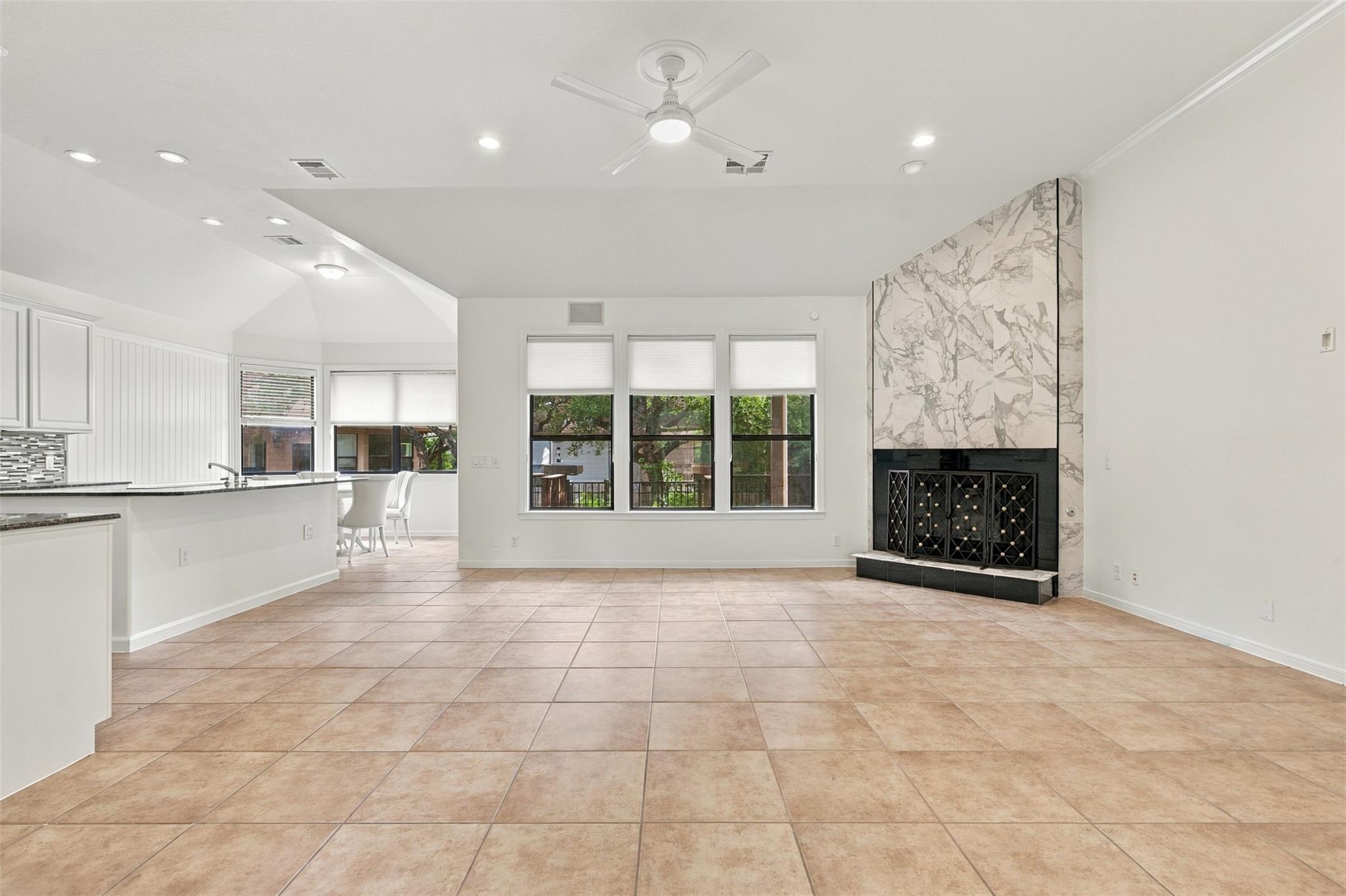 4201 Wild Iris LN