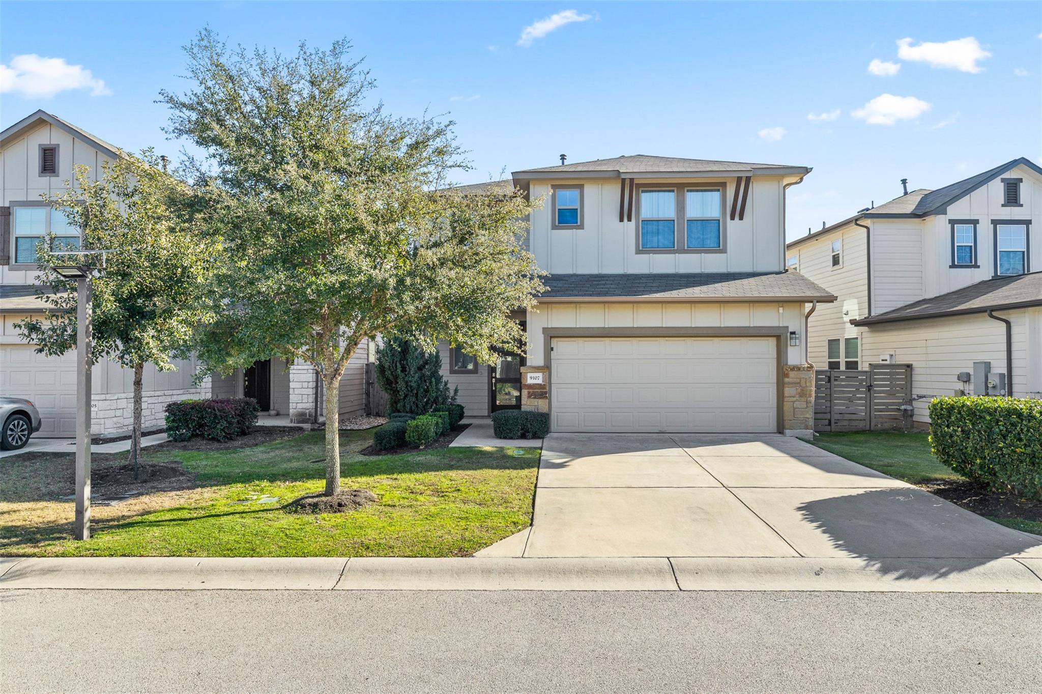 9107 Moonstone DR