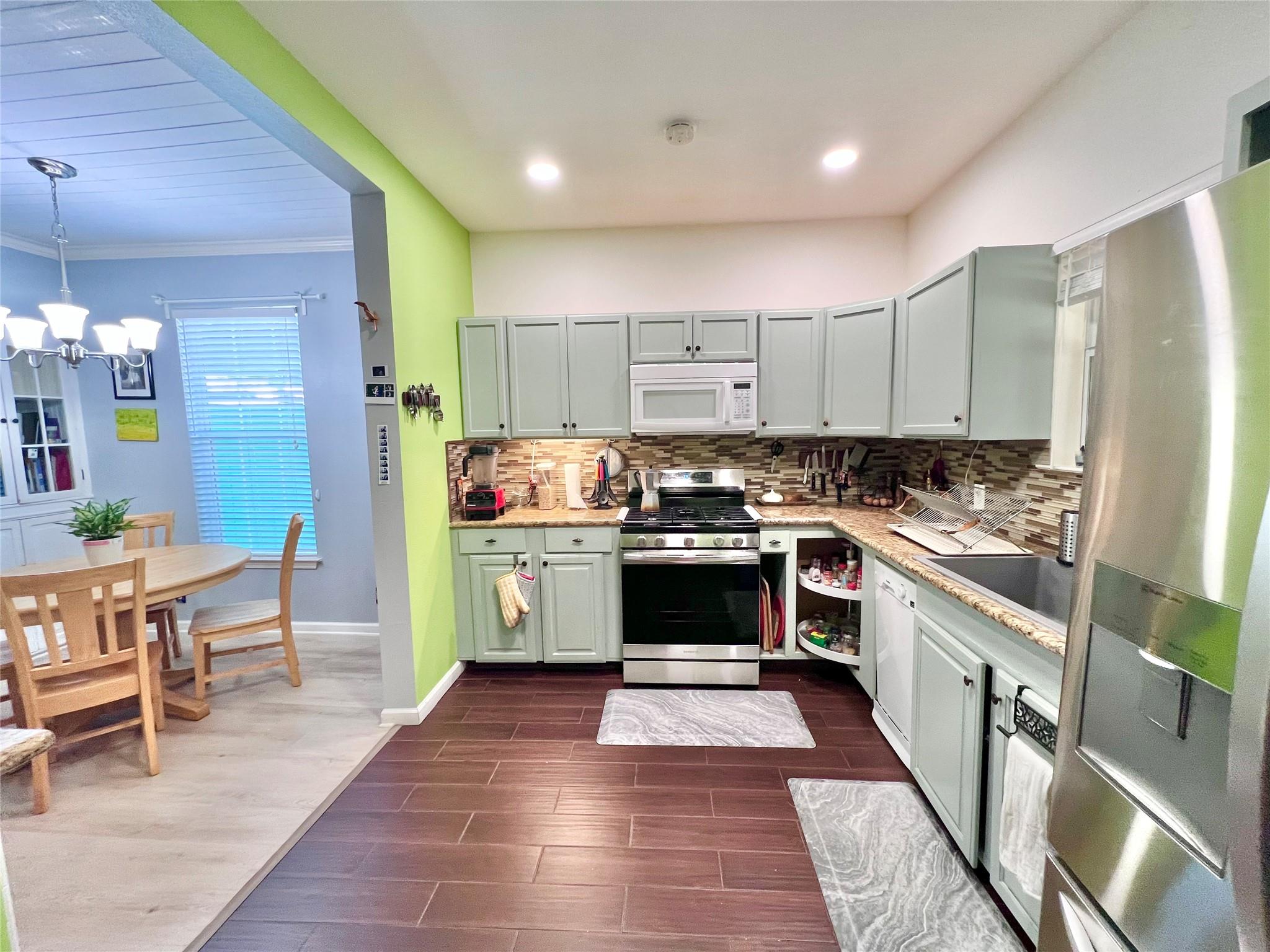 2102 White Dove PASS