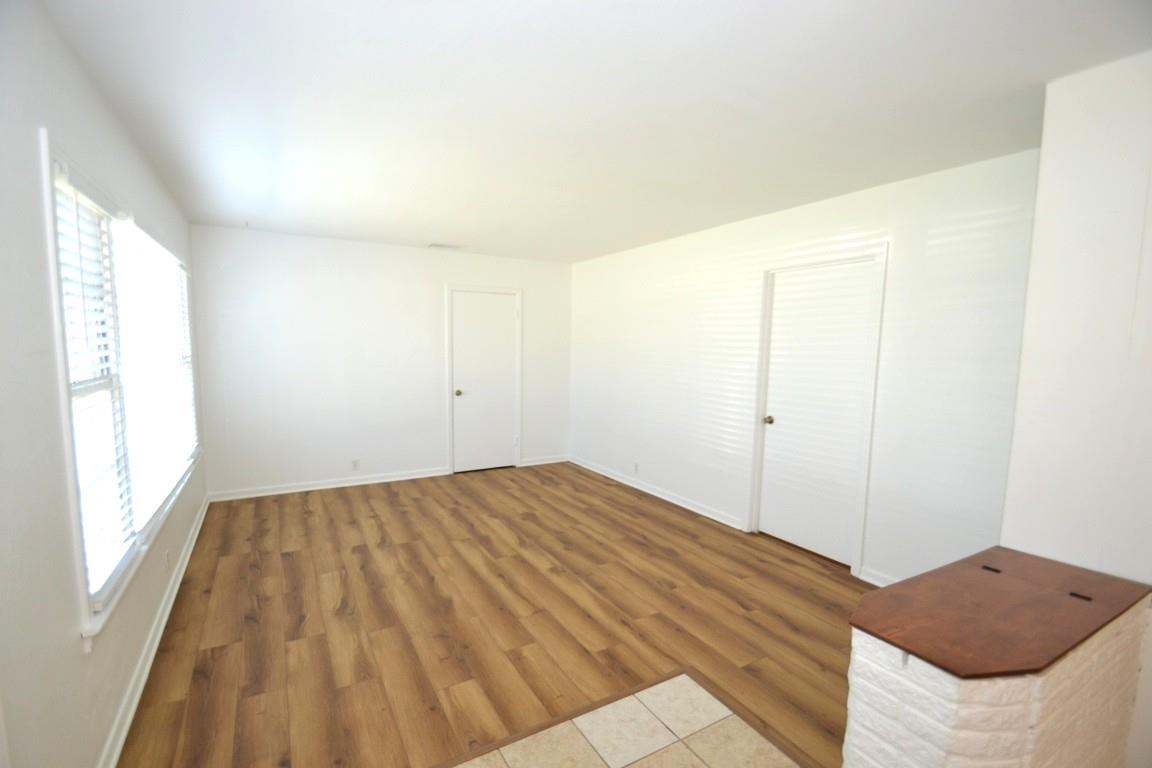 1211 Ridgemont DR
