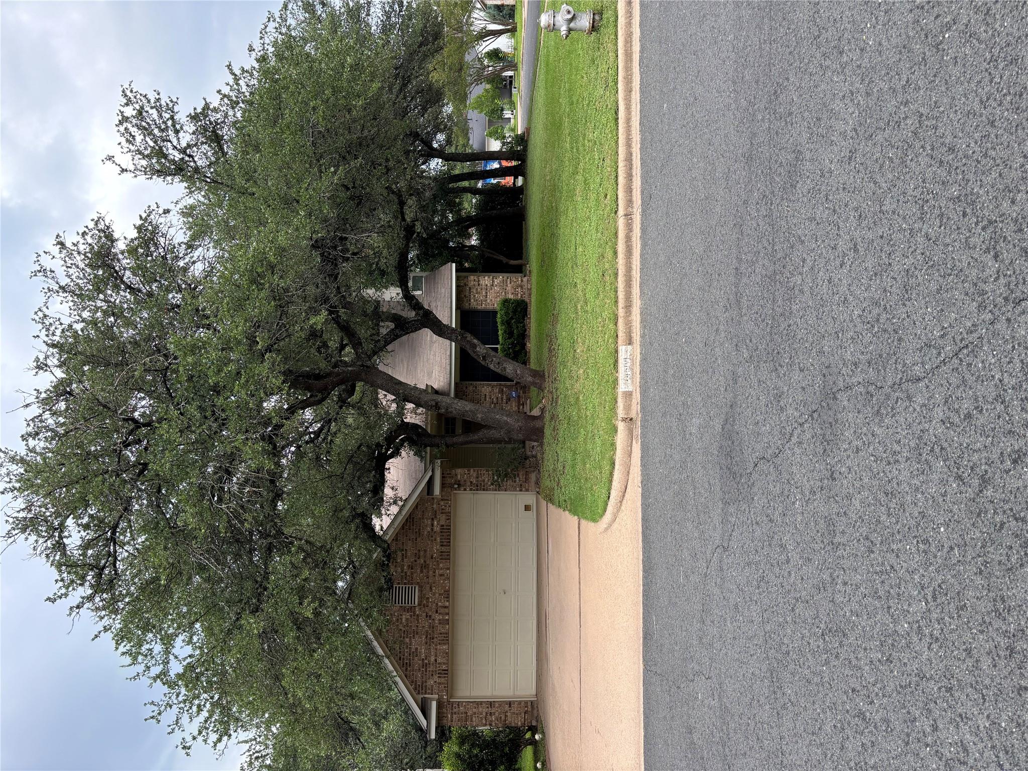 4500 Abelia DR