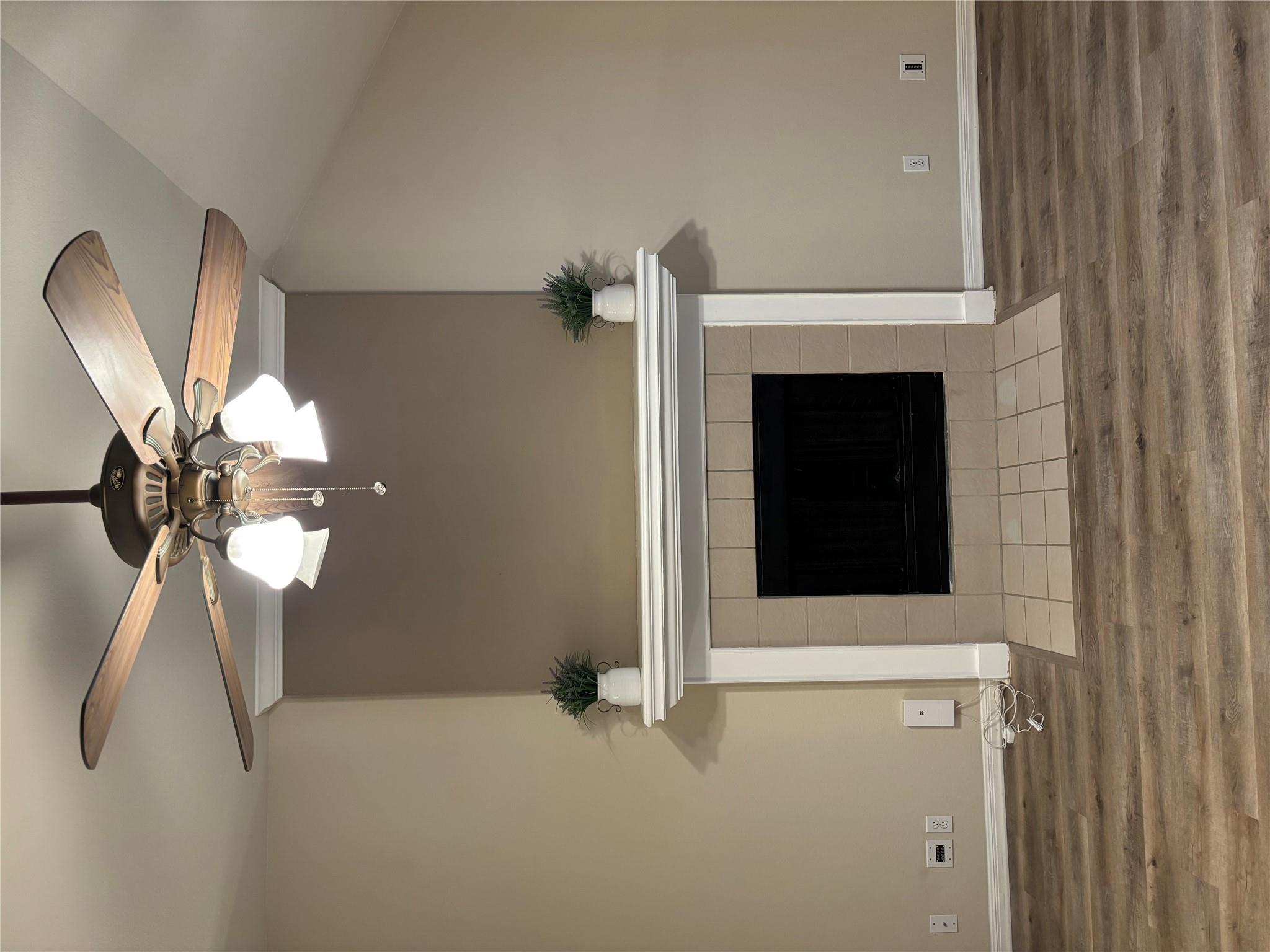 4500 Abelia DR