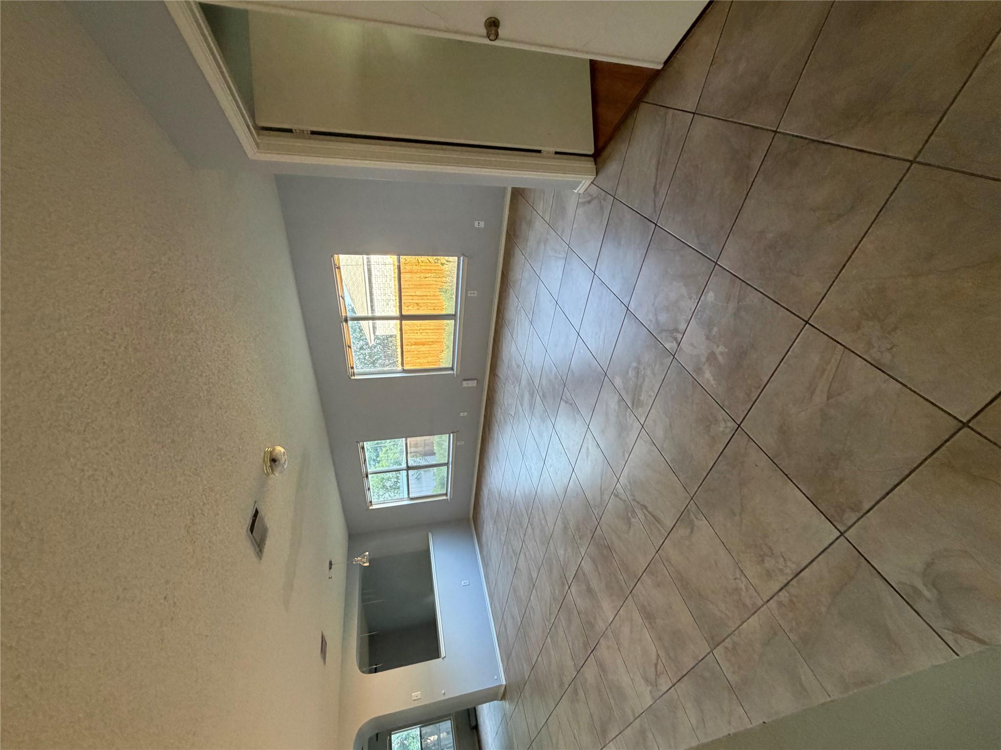 3207 Settlement DR