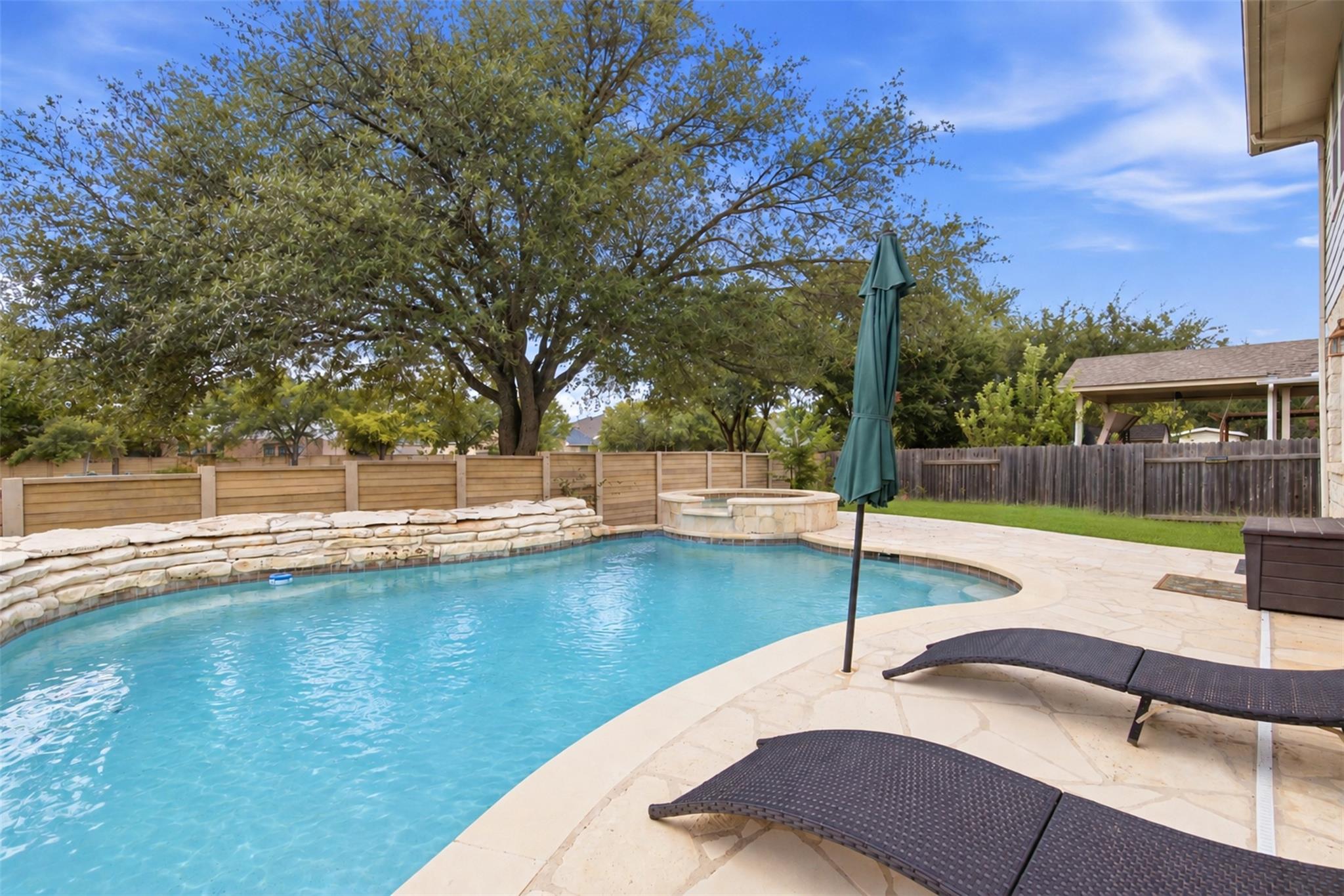 2507 Texan DR
