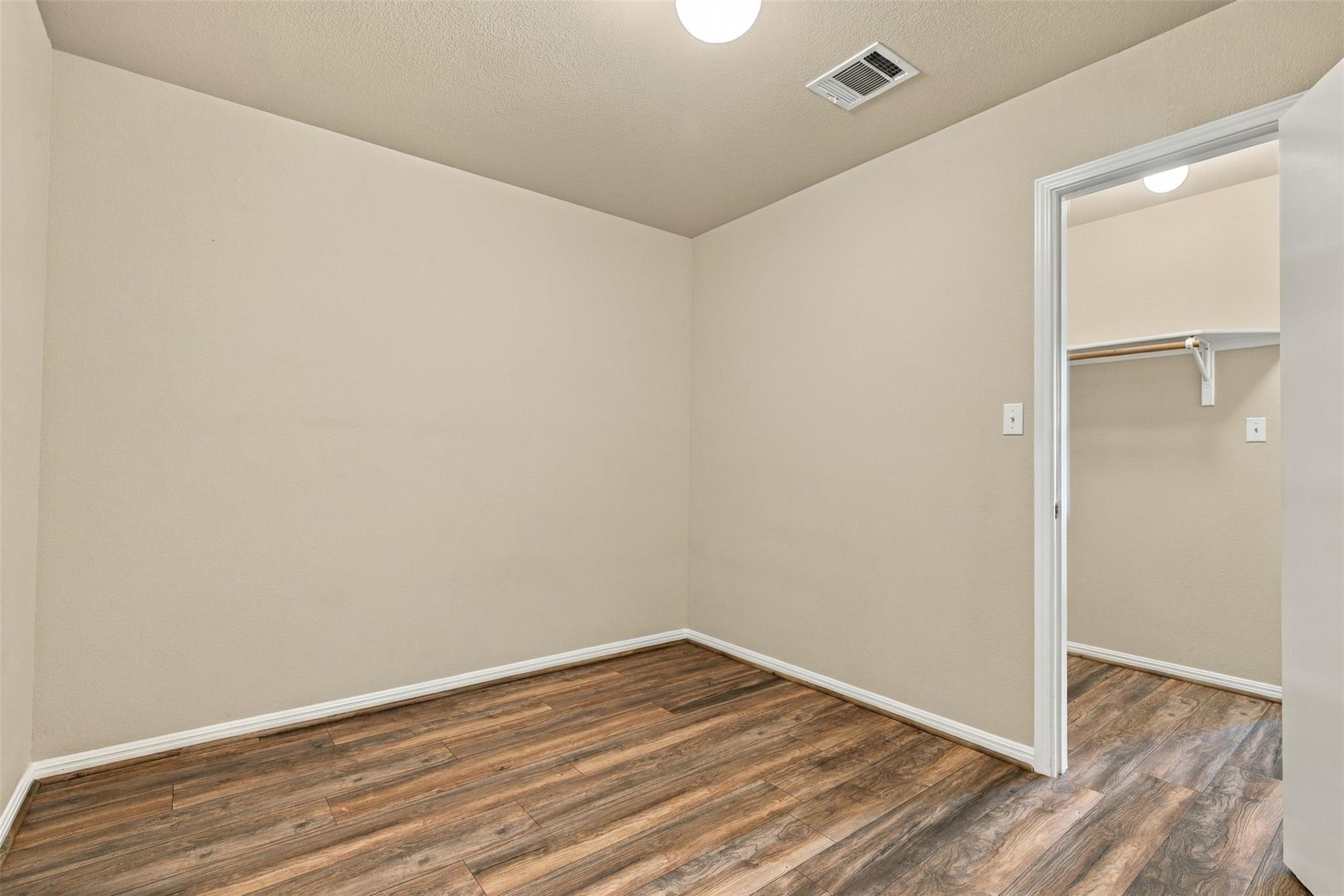 2507 Texan DR
