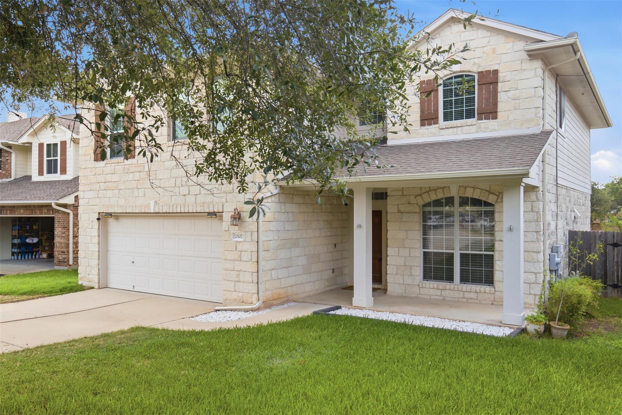 2507 Texan DR
