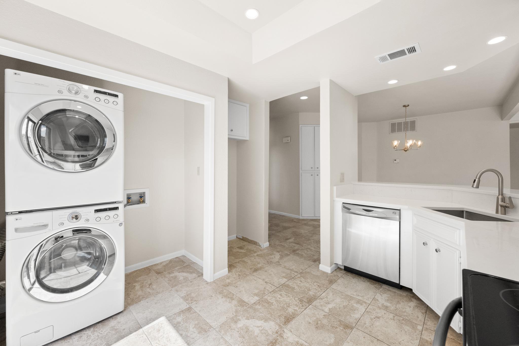 2201 Lakeway BLVD Unit: 39