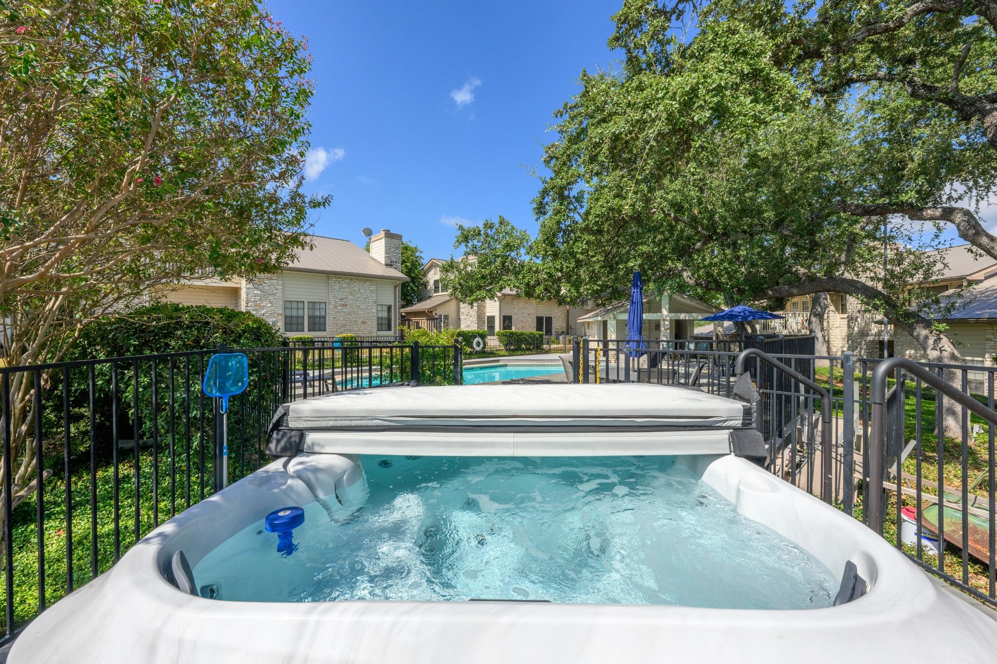 2201 Lakeway BLVD Unit: 39