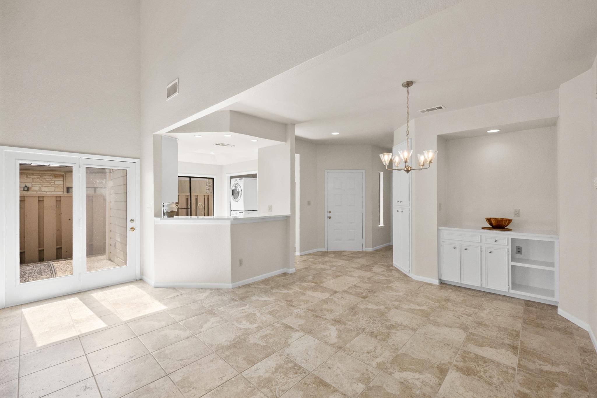 2201 Lakeway BLVD Unit: 39