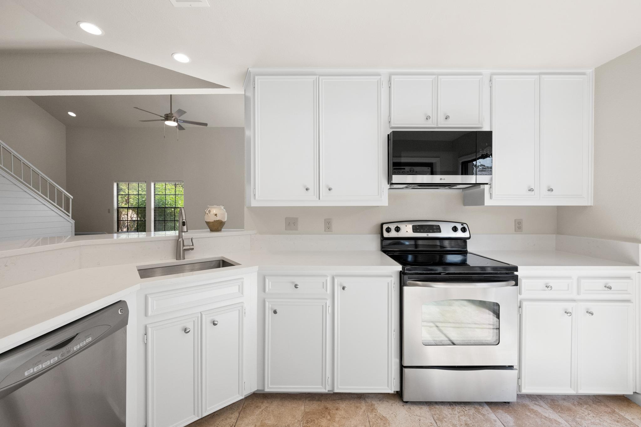 2201 Lakeway BLVD Unit: 39
