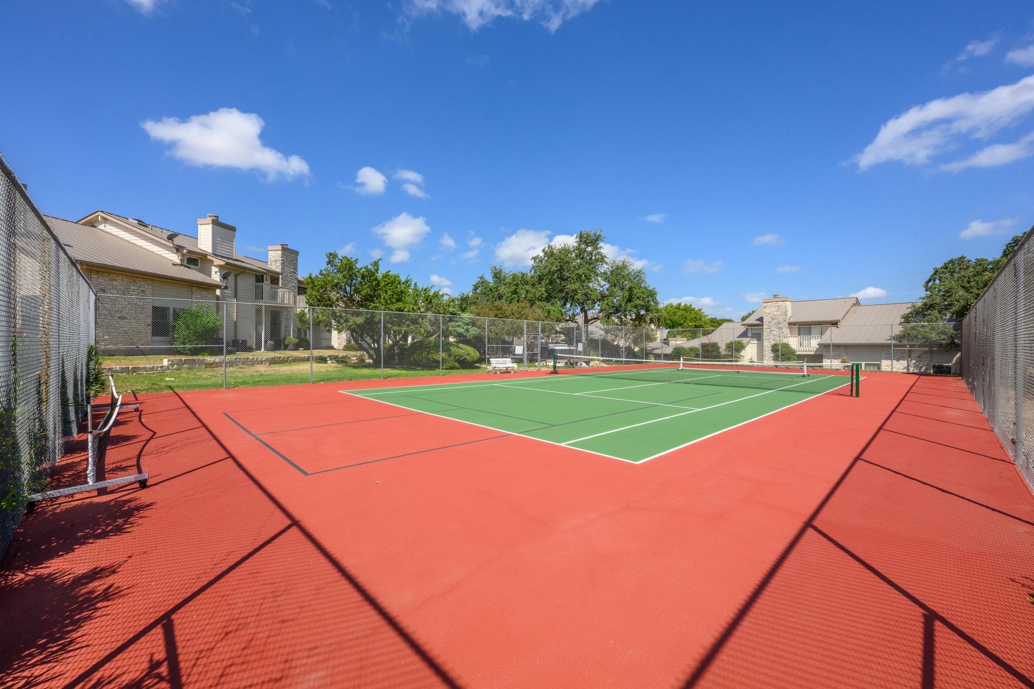 2201 Lakeway BLVD Unit: 39