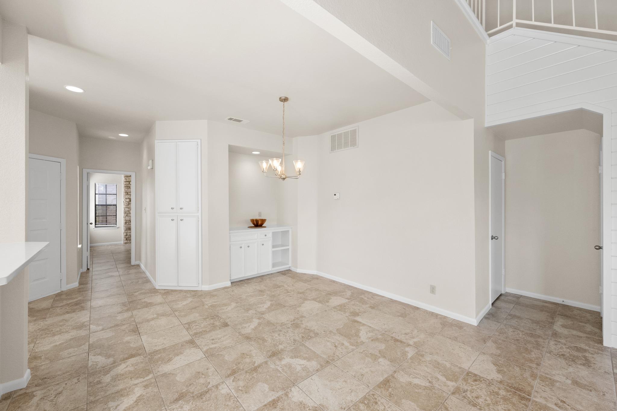 2201 Lakeway BLVD Unit: 39